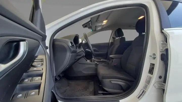 Hyundai i30 2022, foto 4