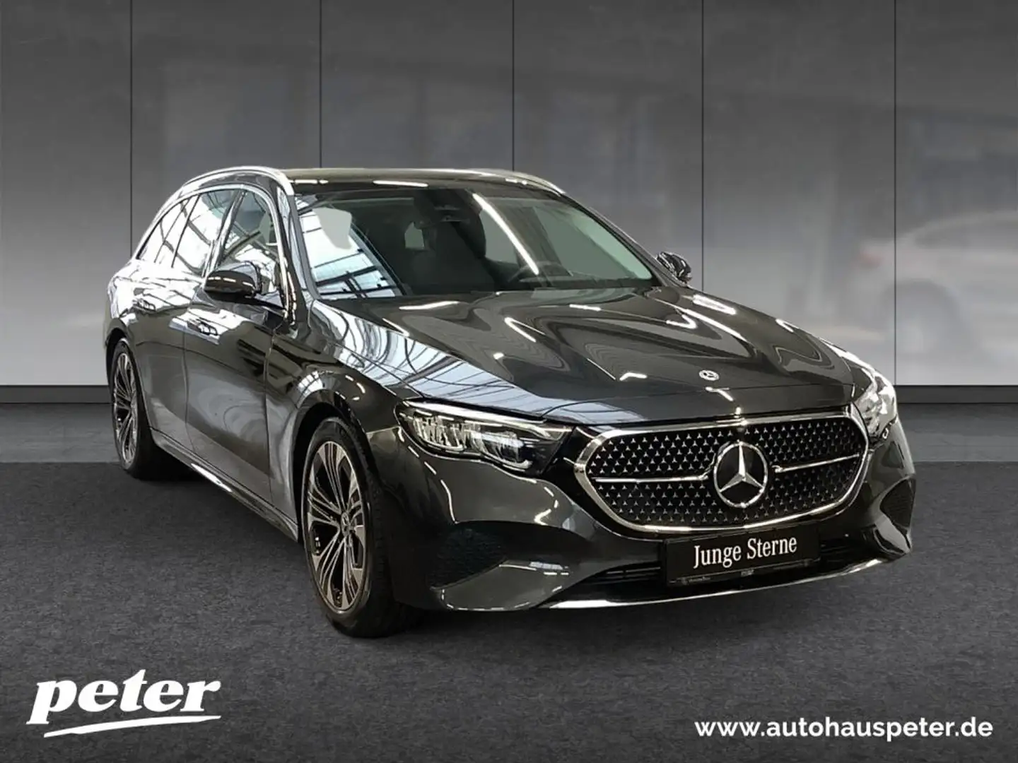 Mercedes-Benz E 220 d T Avantgarde/LED/Panorama-SD/Distronic/ Gris - 2
