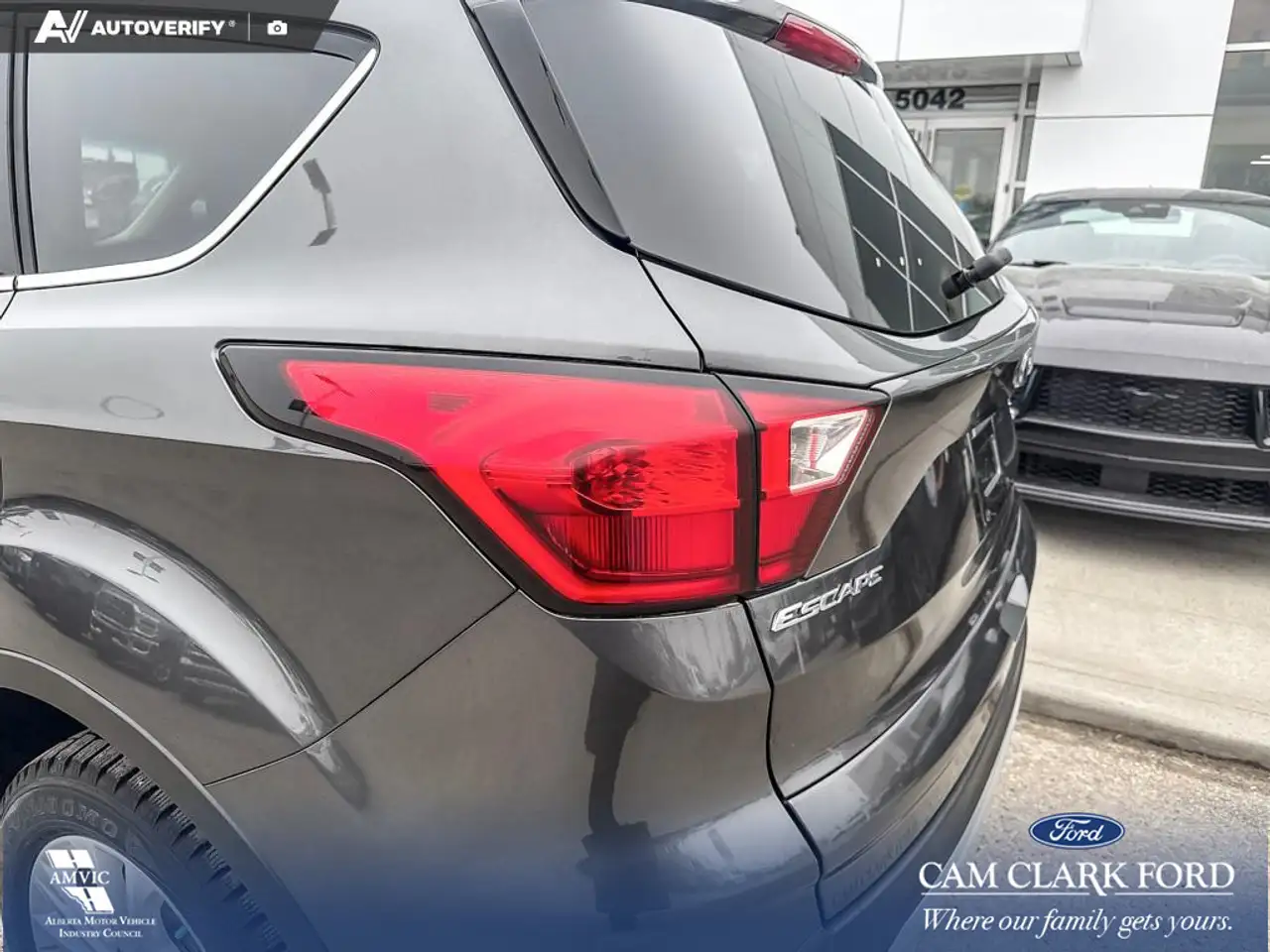 Ford Escape снимка Ford Escape