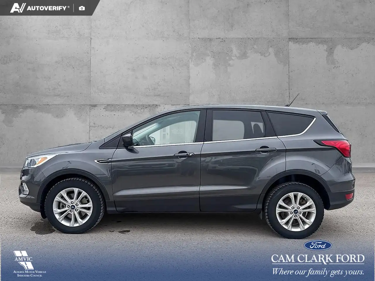 Ford Escape снимка Ford Escape