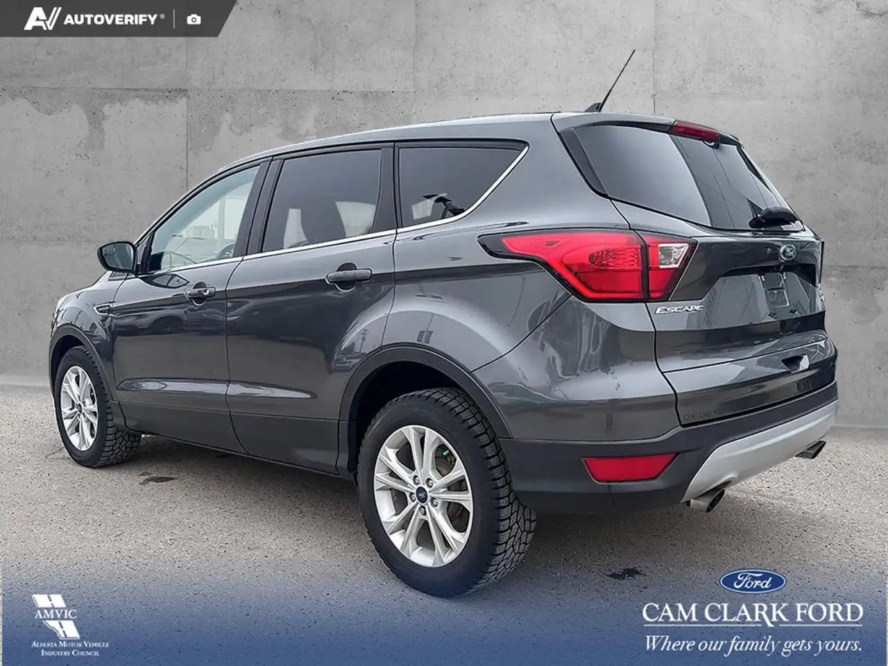 Ford Escape снимка Ford Escape