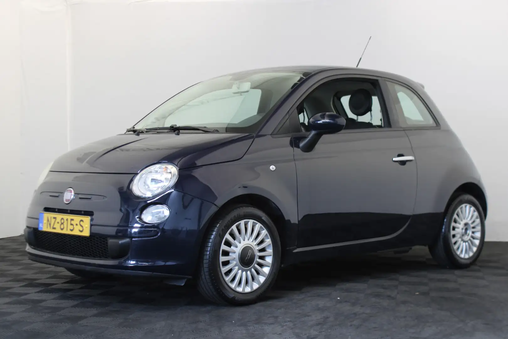 Fiat 500 1.2 Lounge Blauw - 1