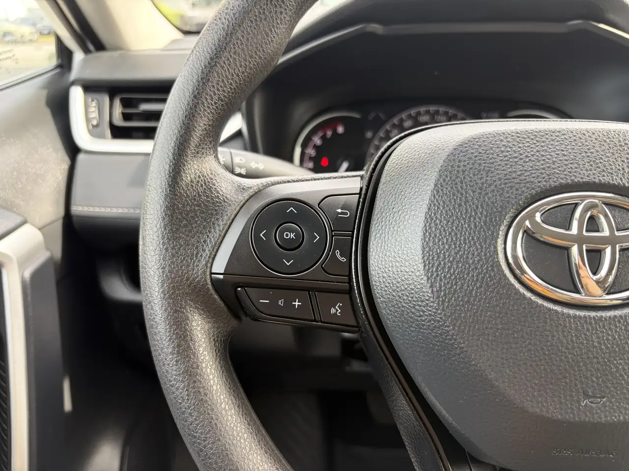 Toyota RAV 4 photo Toyota RAV 4