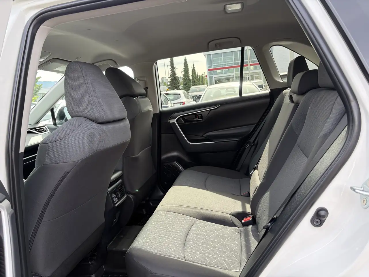 Toyota RAV 4 photo Toyota RAV 4