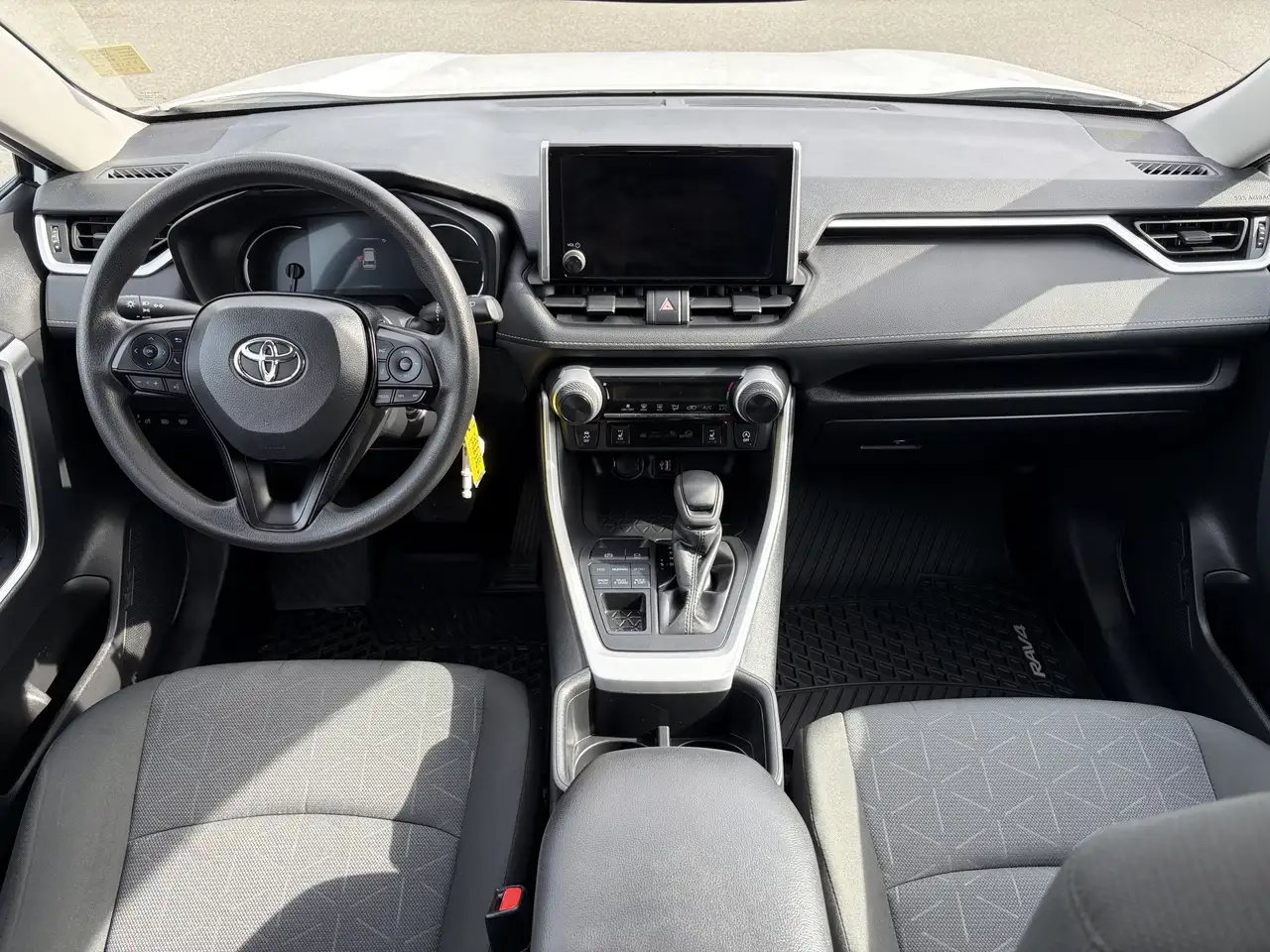 Toyota RAV 4 photo Toyota RAV 4