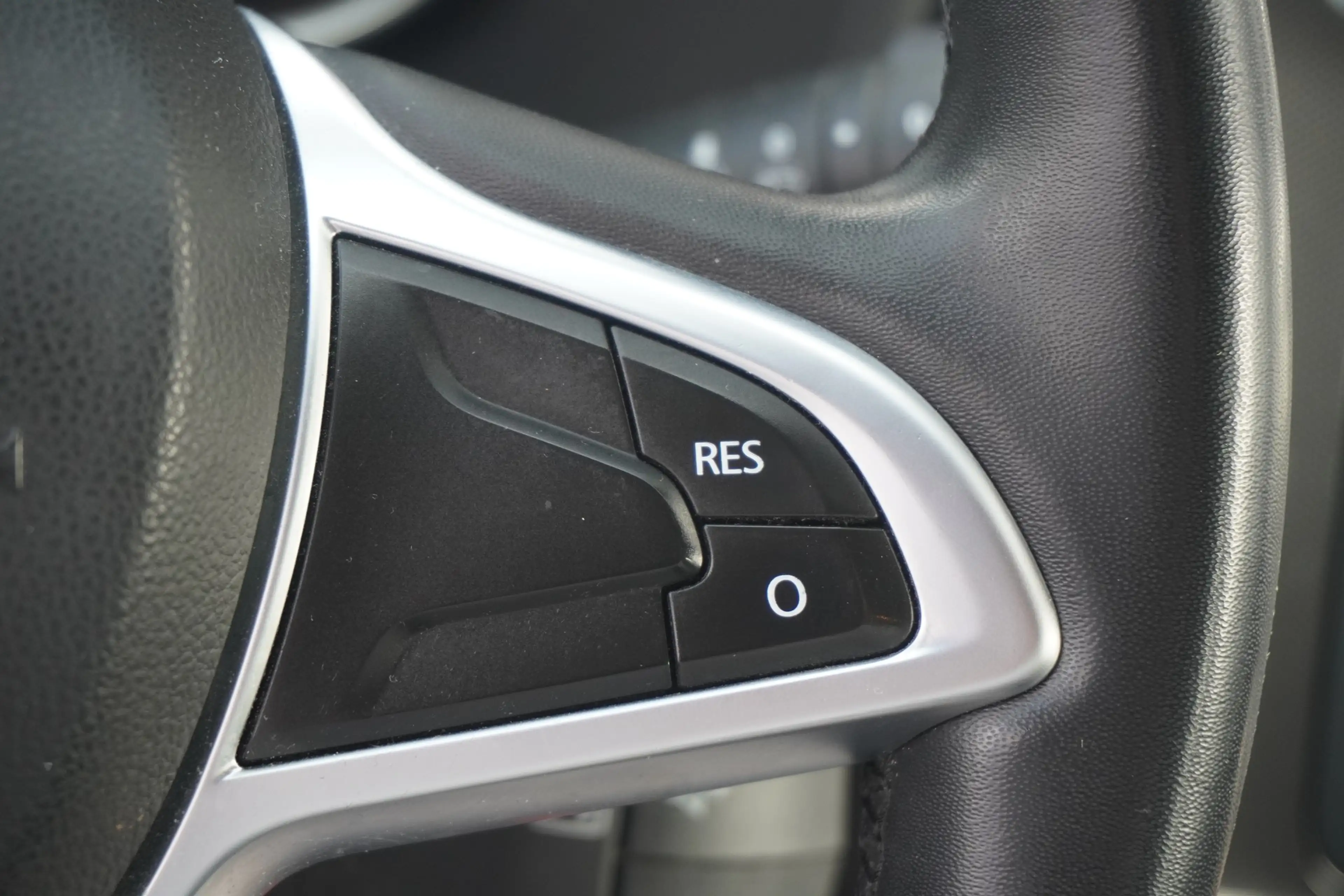 Dacia Logan II MCV Kombi 0.9 TCE Comfort Navi Tempomat — photo 15