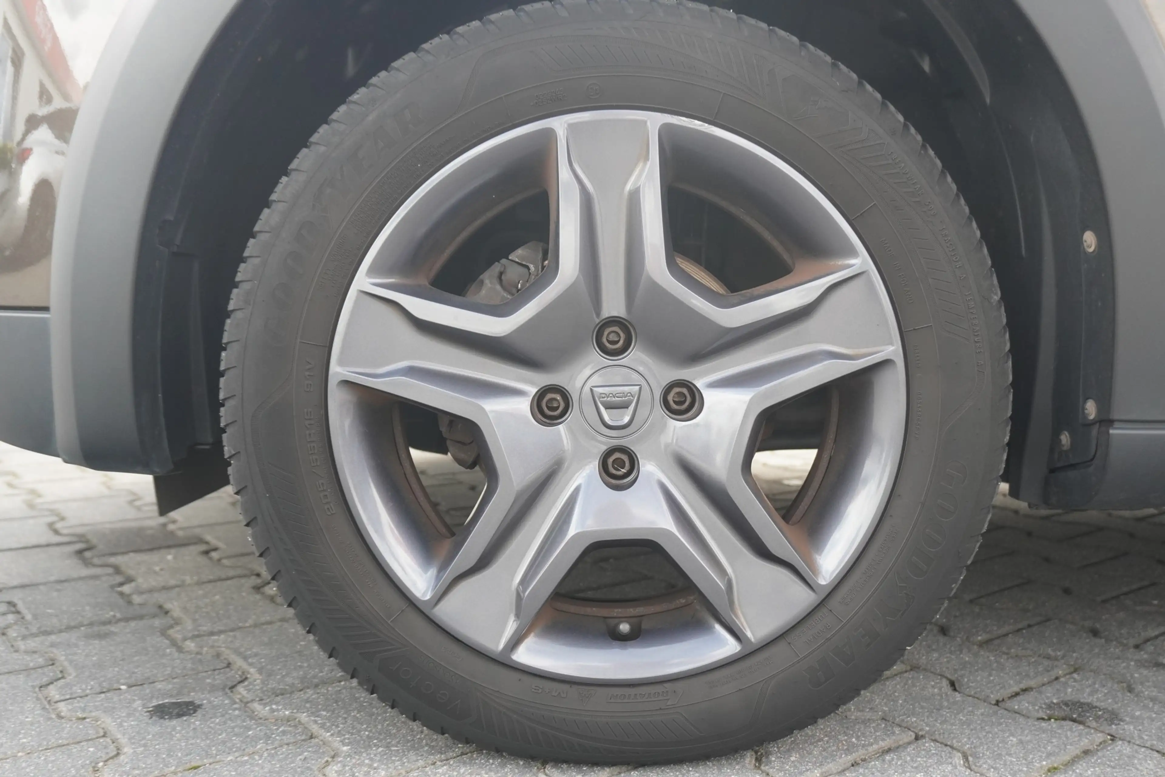 Dacia Logan II MCV Kombi 0.9 TCE Comfort Navi Tempomat — photo 10