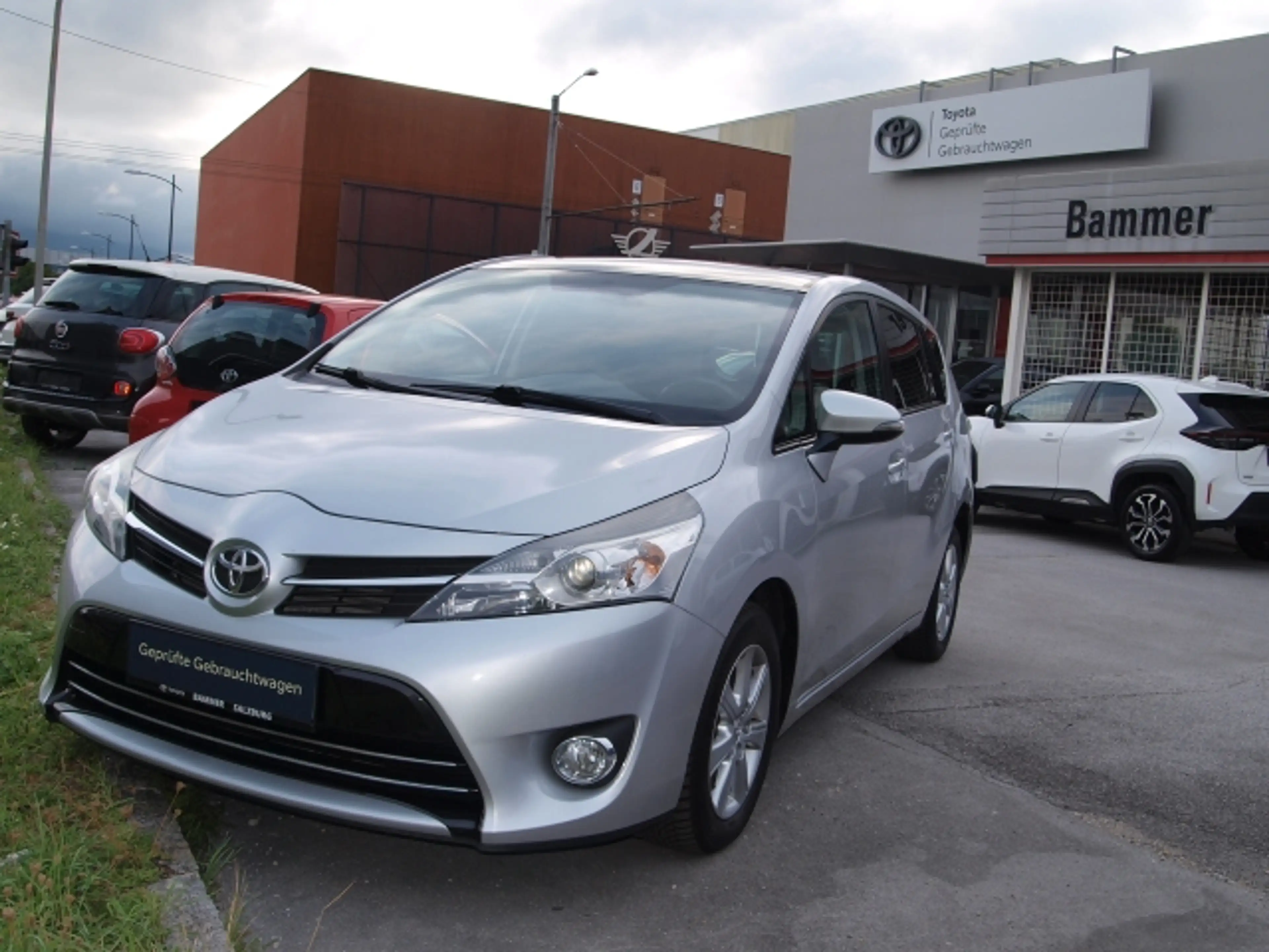 Toyota Verso Verso 1,6 D-4D Active — photo 3