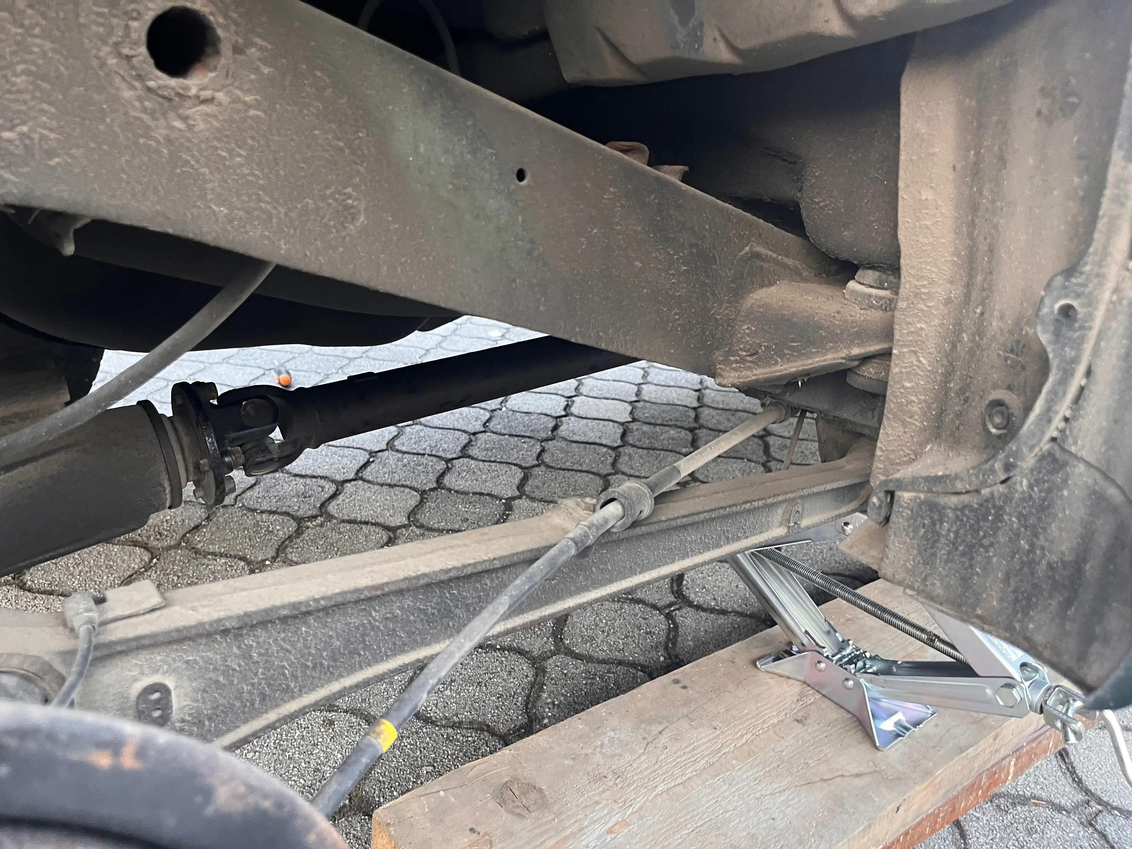 Suzuki Jimny Ranger, 2. Hand, Kein Rost — photo 15