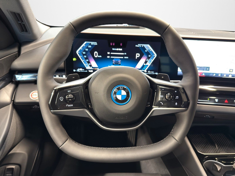 BMW 550 xe lim ACC 360° H/K KZU Memory HUD DrAss.Prof — photo 14