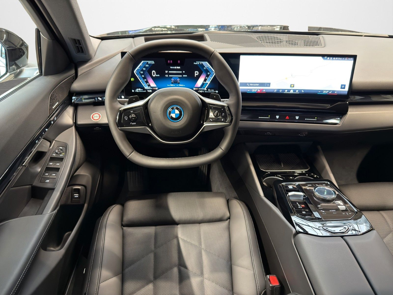 BMW 550 xe lim ACC 360° H/K KZU Memory HUD DrAss.Prof — photo 13