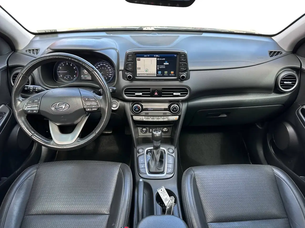 Hyundai KONA photo Hyundai KONA