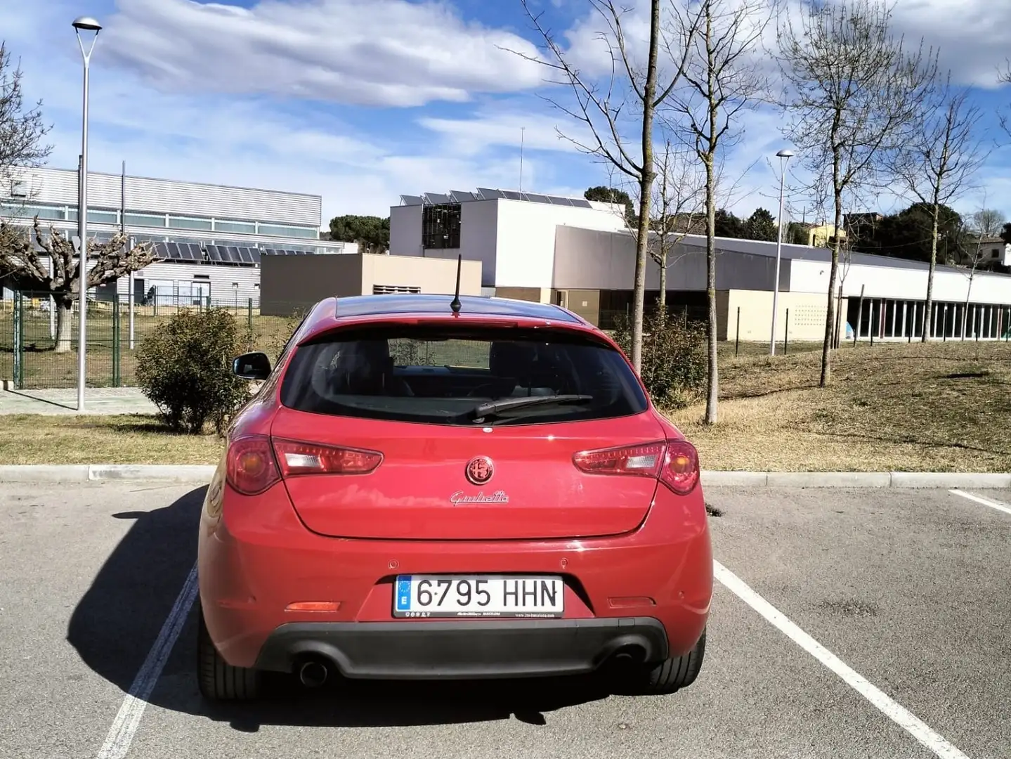 Alfa Romeo Giulietta 2.0JTDm Distinctive 140 Rojo - 2