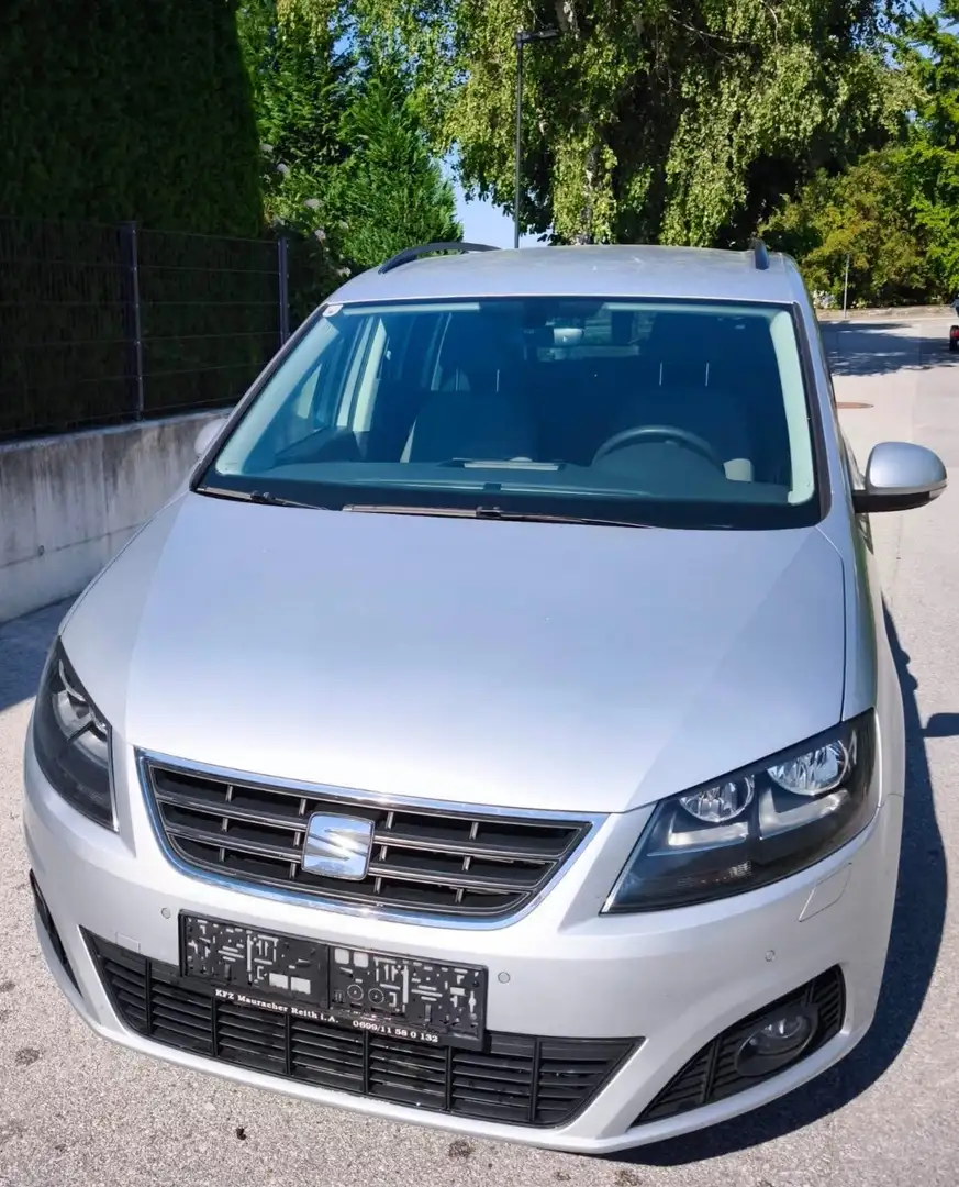 SEAT Alhambra Alhambra Business 2,0 TDI CR Business Silber - 2