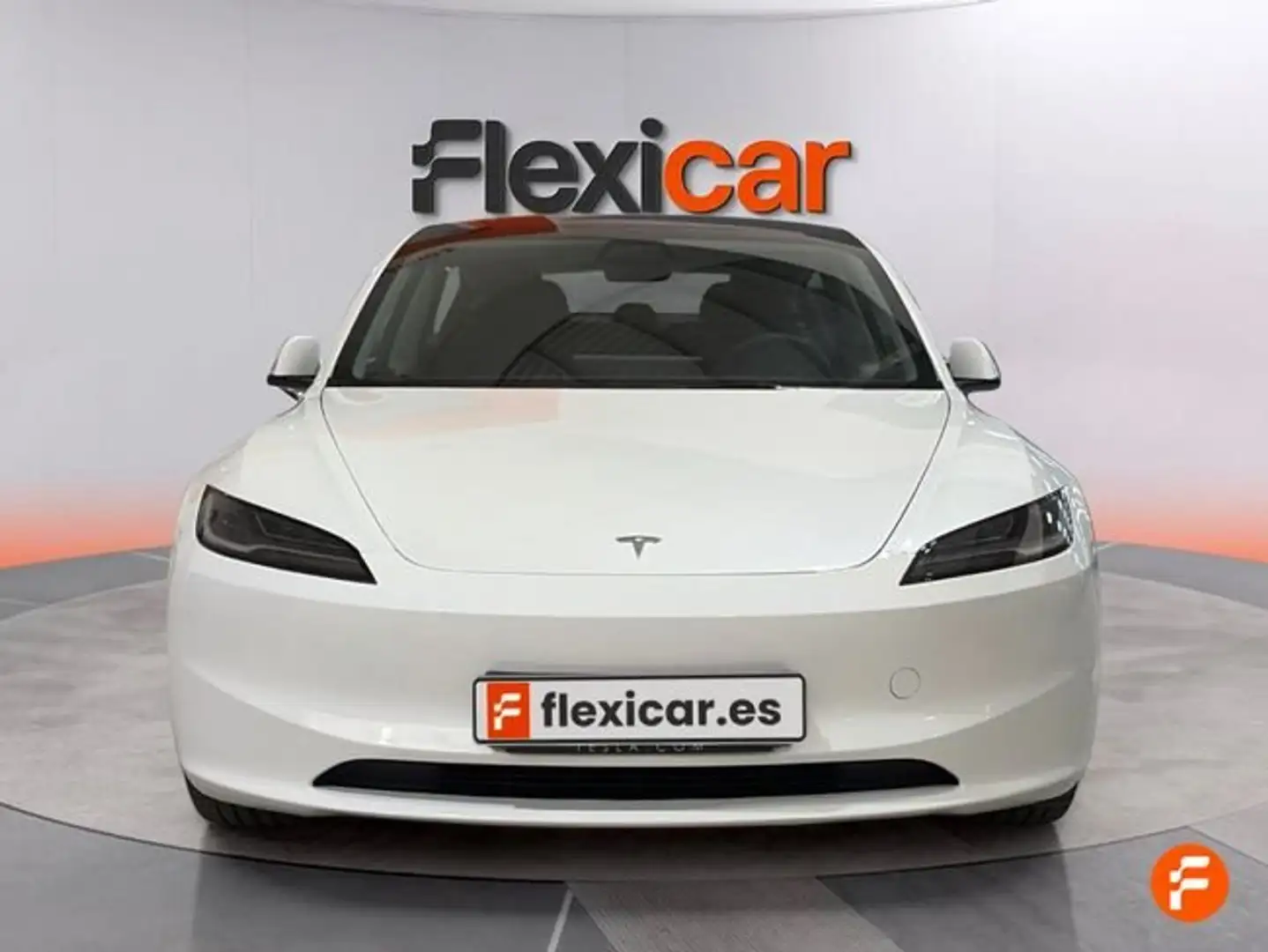 Tesla Model 3 Standard Range "Highland" RWD - 4P (2024) Blanco - 2