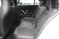 Mercedes-Benz A 200 A 200 d AMG Line MBUX Adv. Night P.   Amg Line Nig Weiß - thumbnail 13