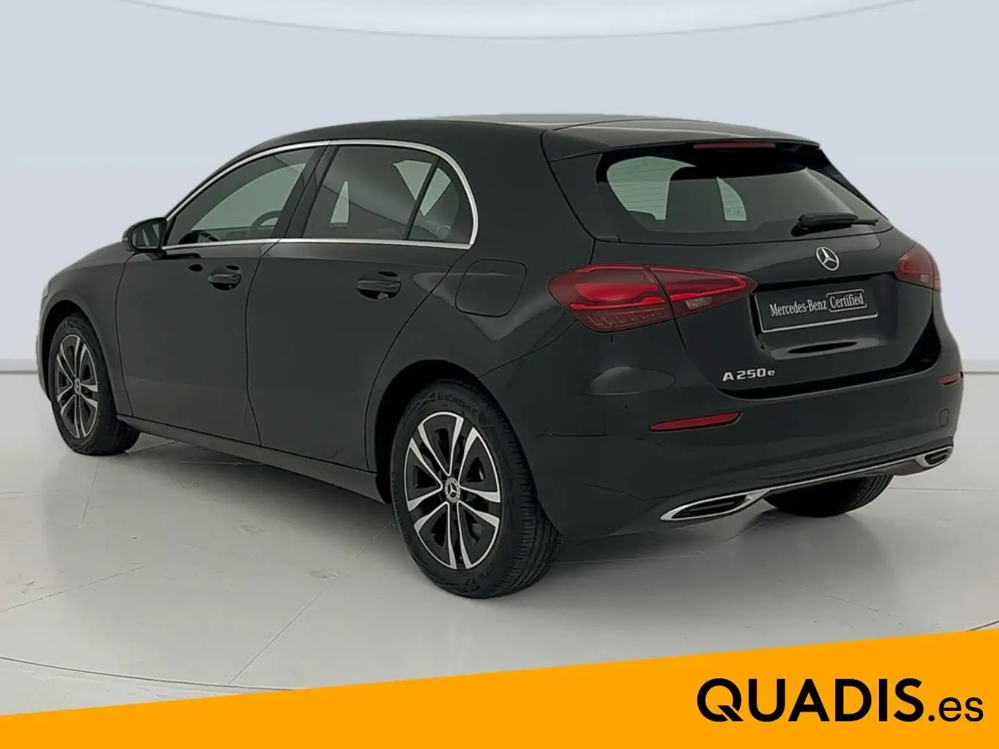 Mercedes-Benz A 250 250e Progressive Line Advanced 8G-DCT Noir - 2