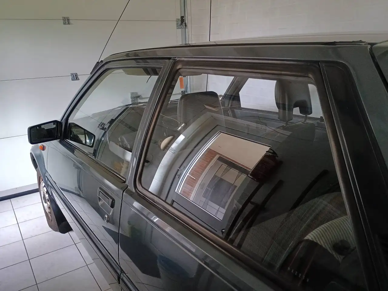 Toyota Starlet 1.0 DX 3DRS, foto 4