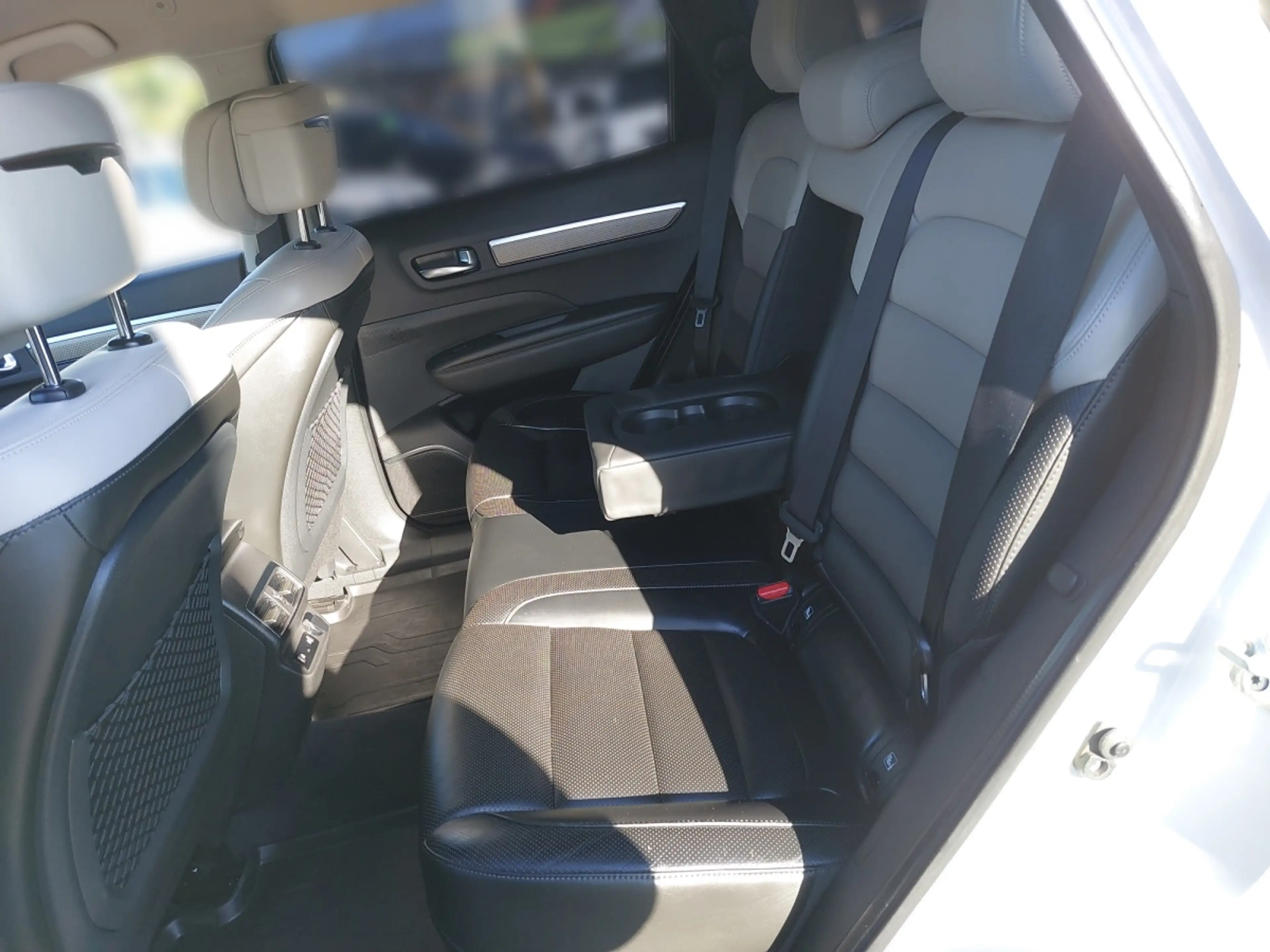 Renault Koleos dCi 175 4WD Initiale X-Tronic Aut. — photo 11