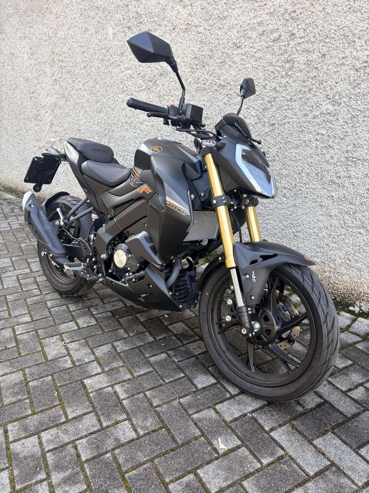 Keeway RKF 125