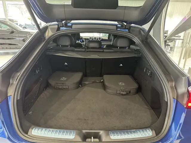 Mercedes-Benz GLC 300 de 4Matic Coupe AMG LINE Ansicht 33