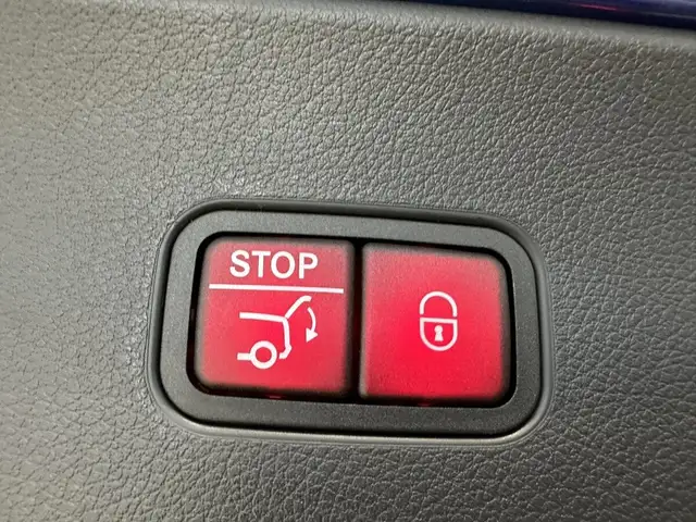 Mercedes-Benz GLC 300 de 4Matic Coupe AMG LINE Ansicht 34