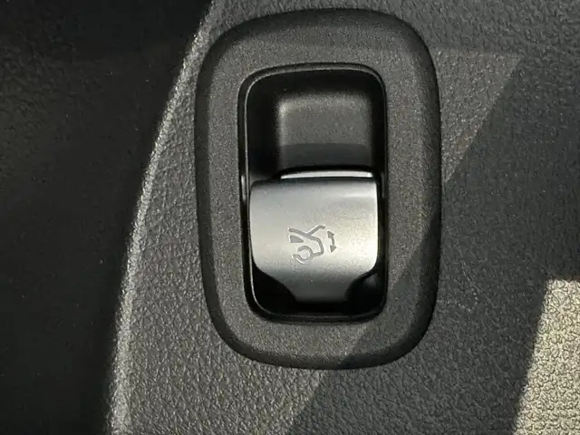 Mercedes-Benz GLC 300 de 4Matic Coupe AMG LINE Ansicht 30