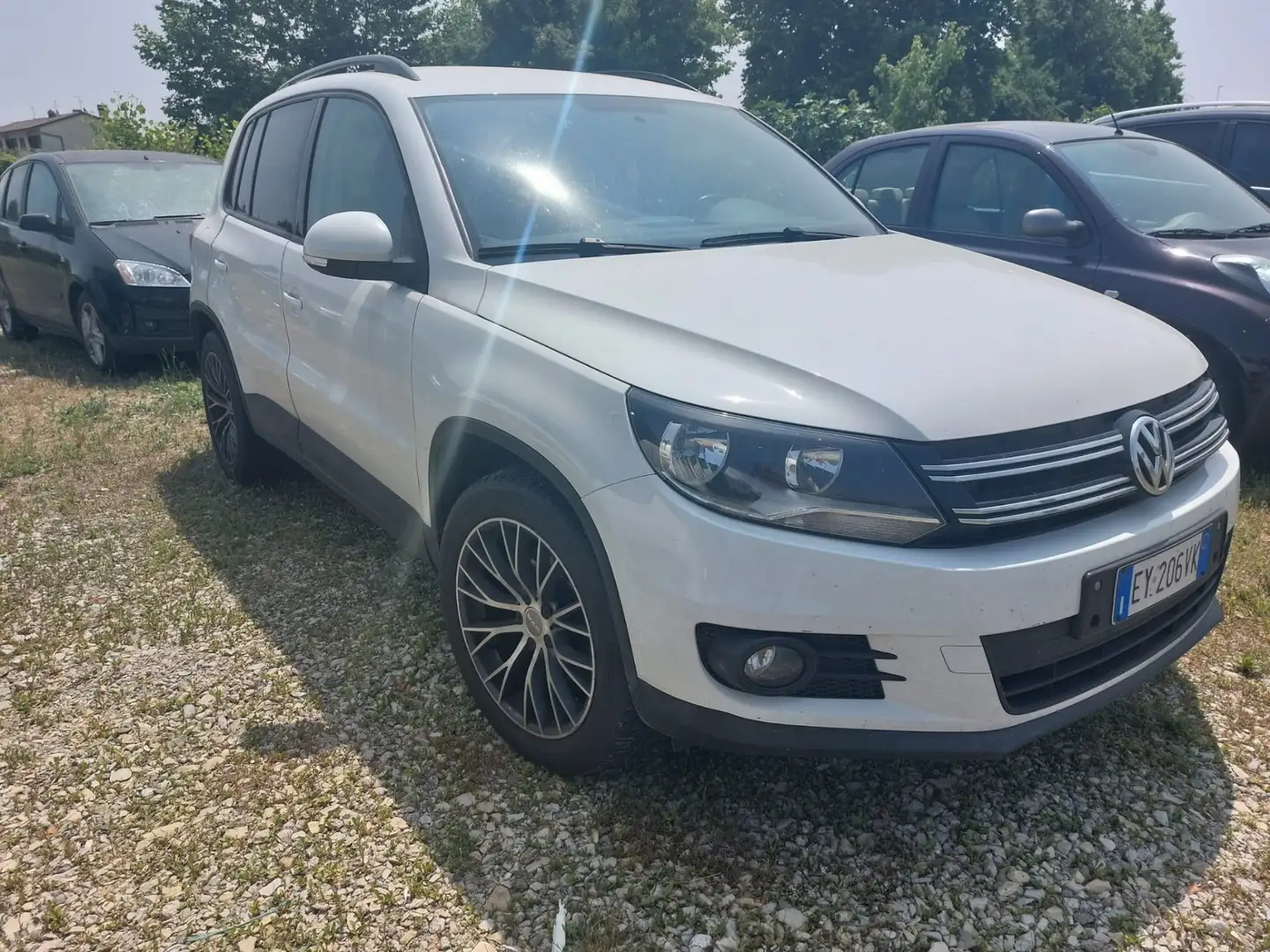Volkswagen Tiguan 2.0 tdi bm Sport&Style 110cv E6 - 2
