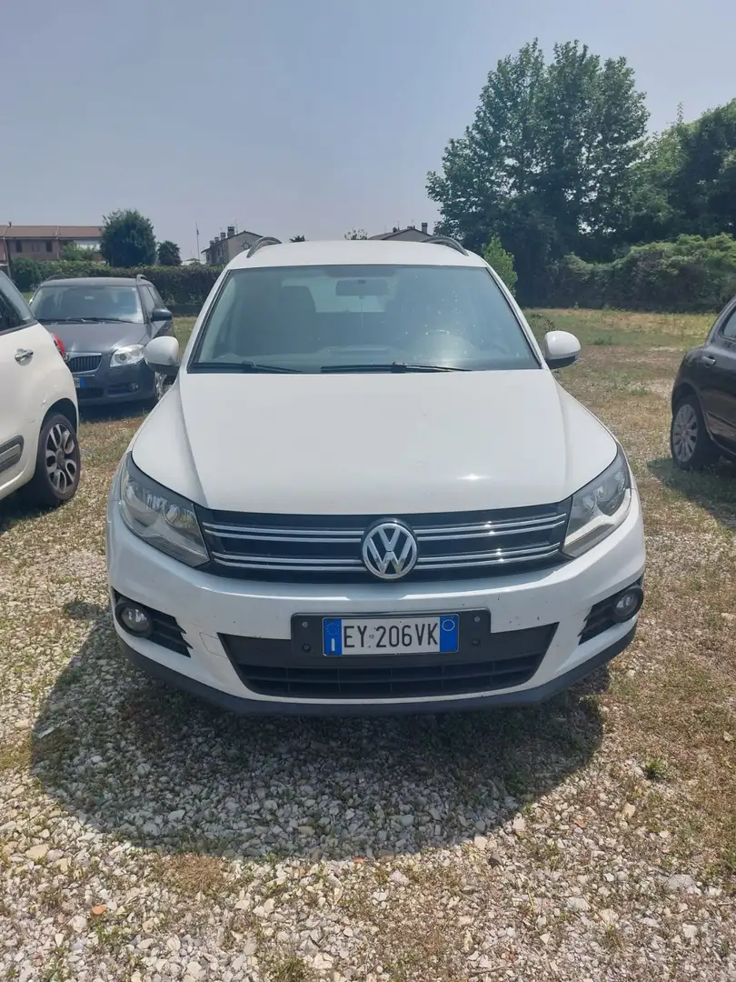 Volkswagen Tiguan 2.0 tdi bm Sport&Style 110cv E6 - 1