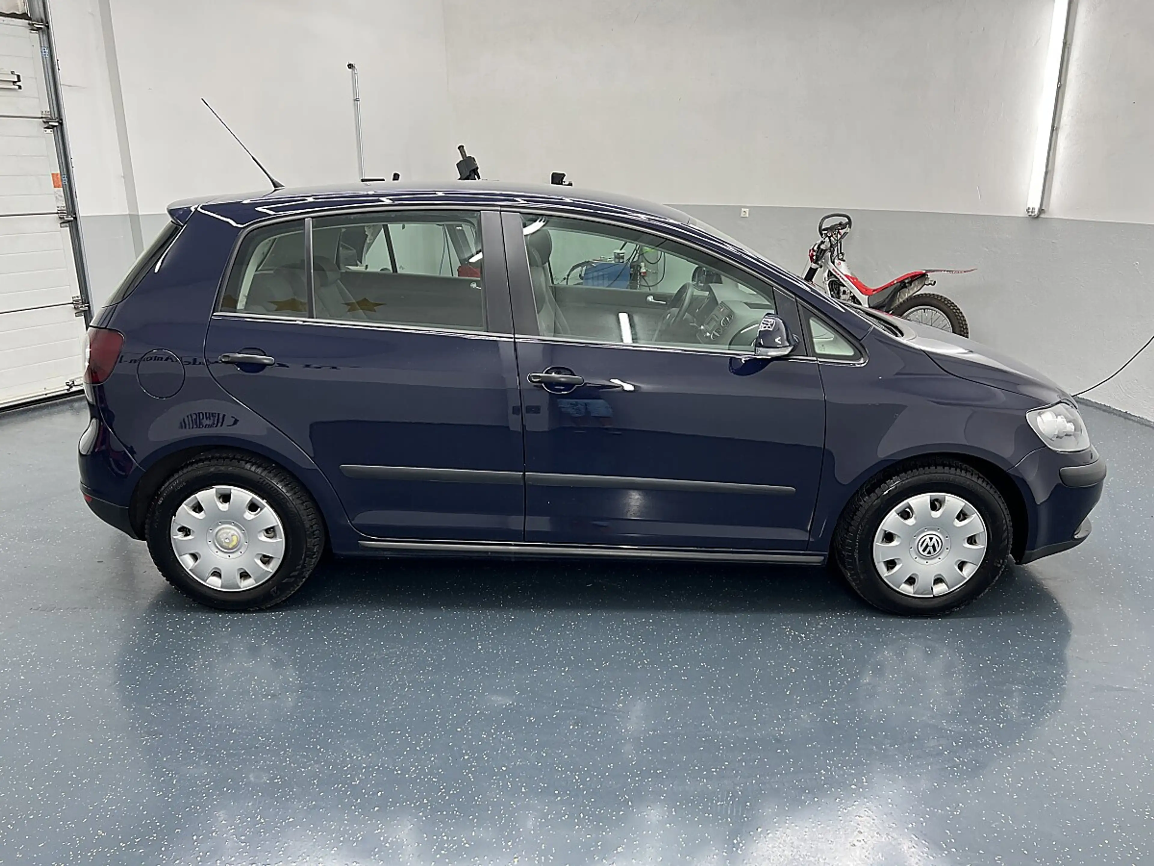 Volkswagen Golf Plus 1,4i * SOFORT FINANZIERUNG* CarPlay/Android Auto* — photo 6