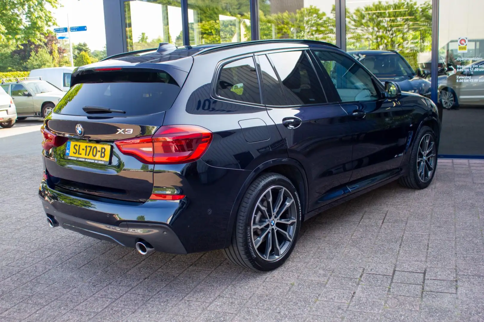 BMW X3 XDrive20d M-Sport High Executive |Prijs rijklaar i Zwart - 2