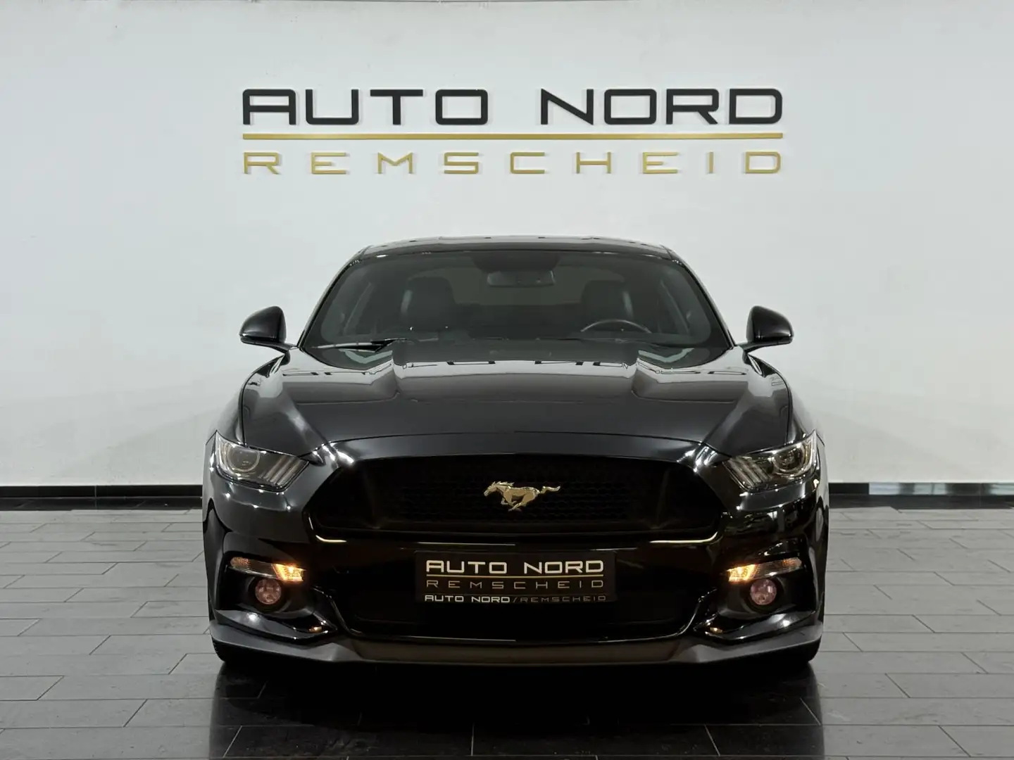 Ford Mustang GT *Kamera*SYNC3*Deutsch*1.Hand*Navi* Schwarz - 2