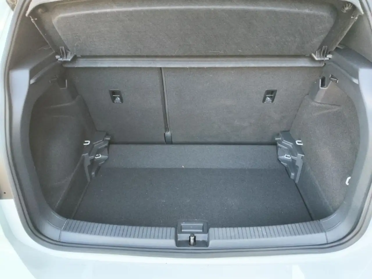Volkswagen T-Cross 1.0TSI Active+LED+NAVI+AHK+KAMERA+TEMPO, миниатюра 14