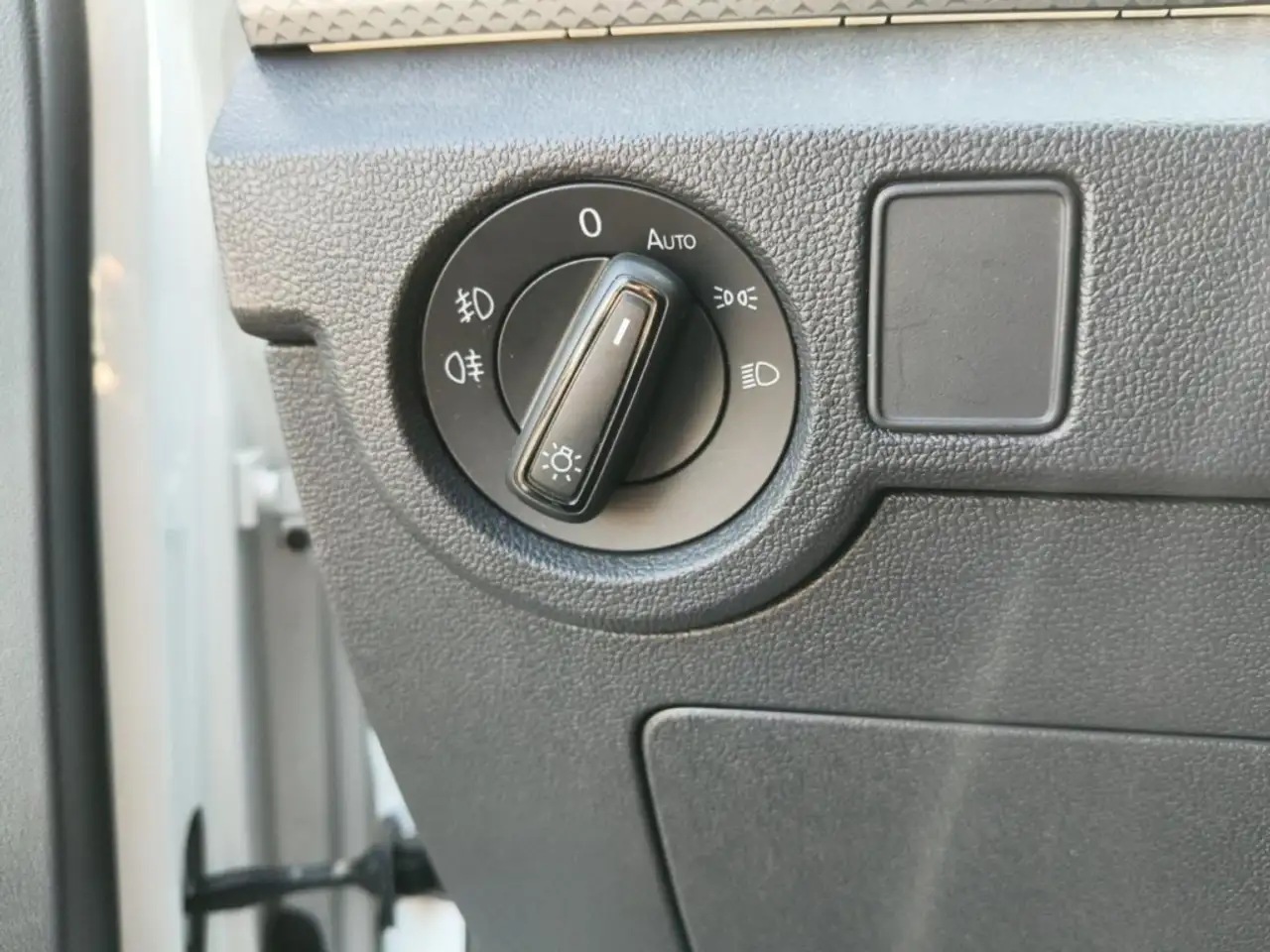 Volkswagen T-Cross 1.0TSI Active+LED+NAVI+AHK+KAMERA+TEMPO, миниатюра 20