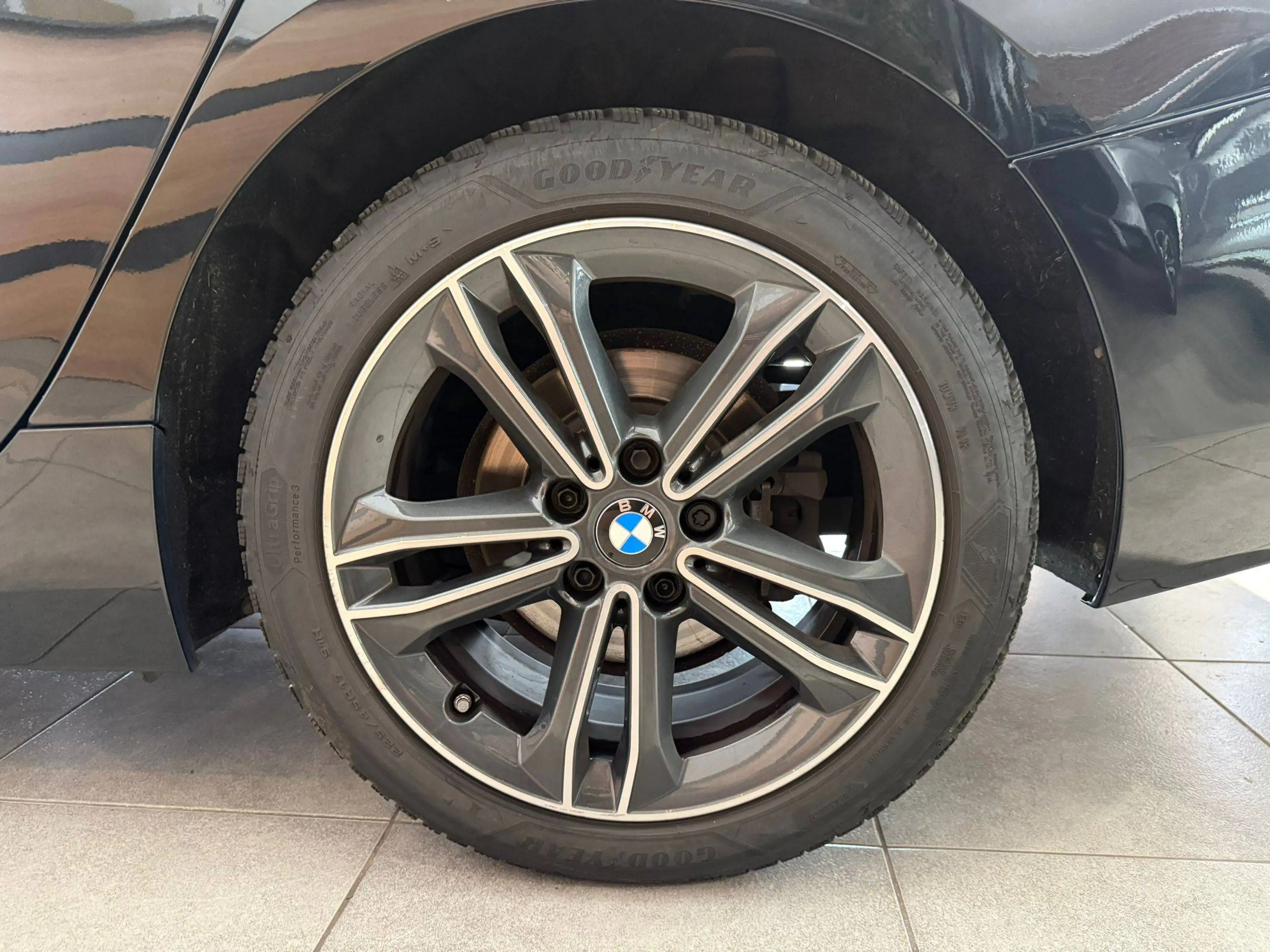 BMW 218 Gran Coupé 218iA OPF — photo 8