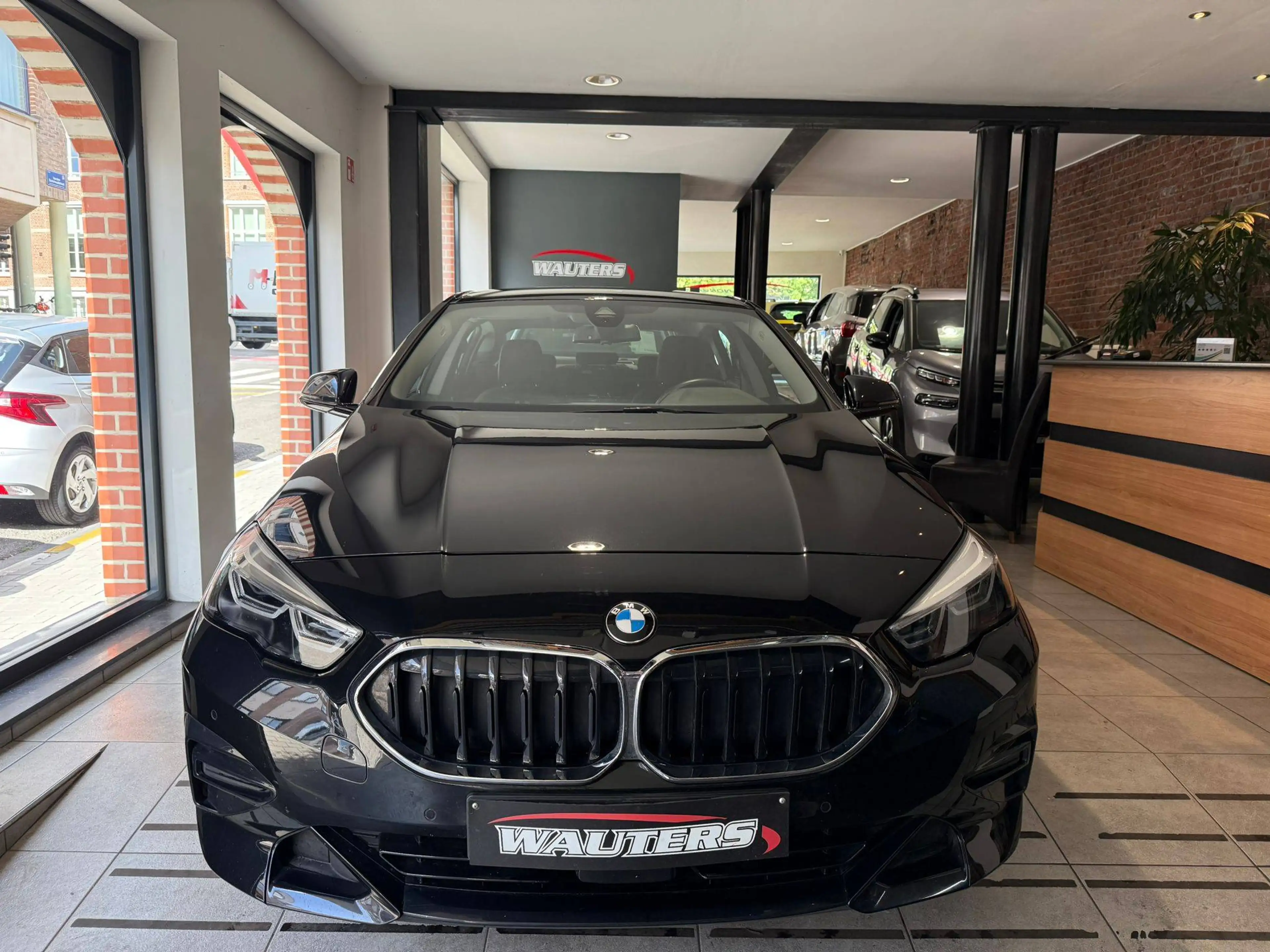 BMW 218 Gran Coupé 218iA OPF — photo 2