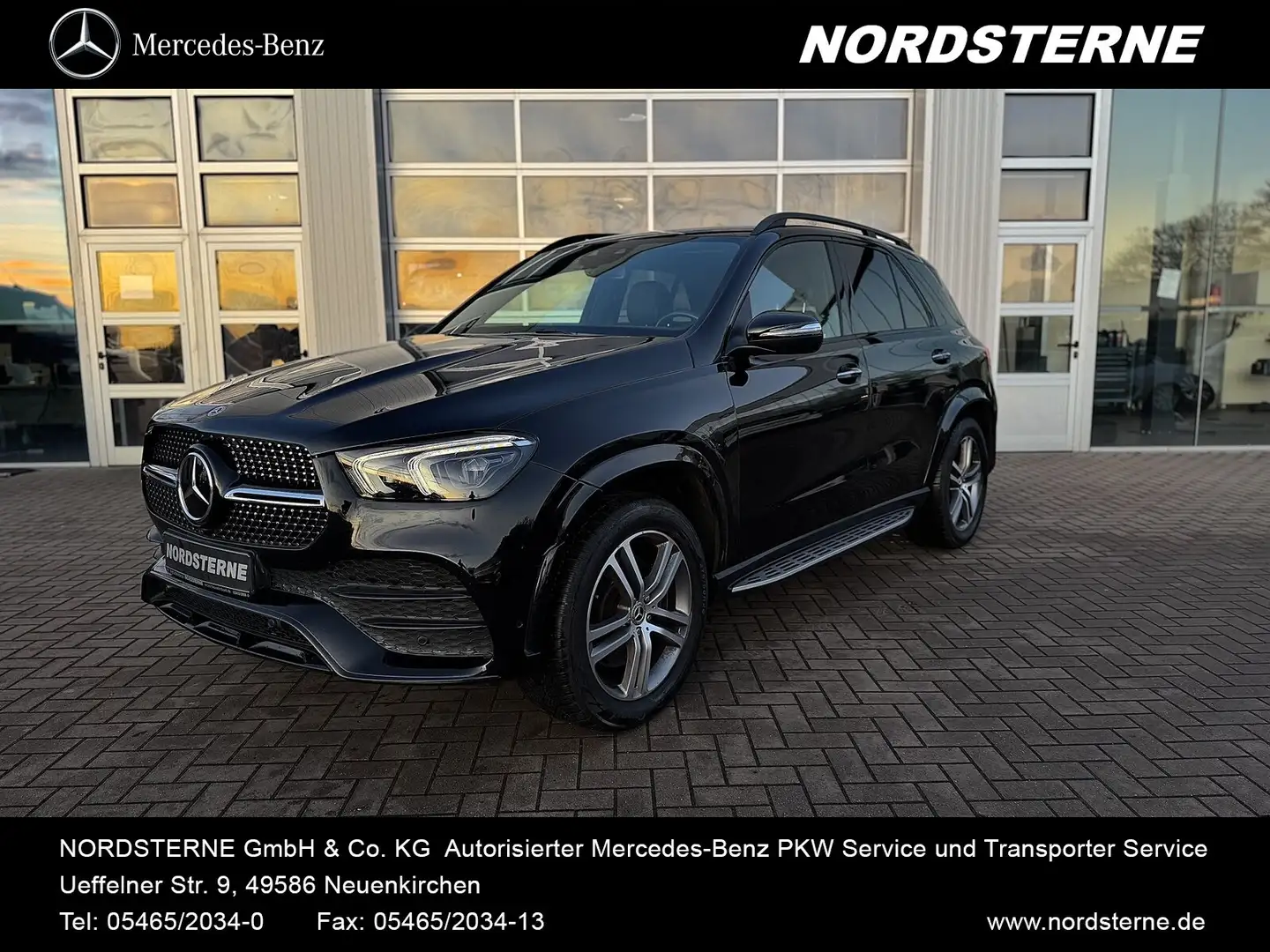 Mercedes-Benz GLE 300 GLE 300 d 4M AMG-LINE+DISTRONIC+AHK+360+AIRMATIC Schwarz - 1