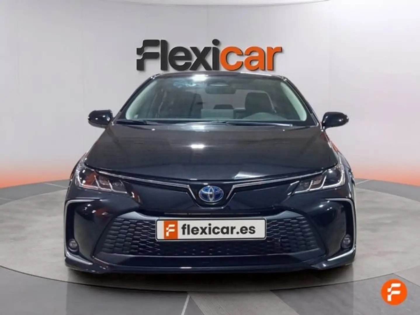 Toyota Corolla Cross Hybrid 1.8 Style Negro - 2