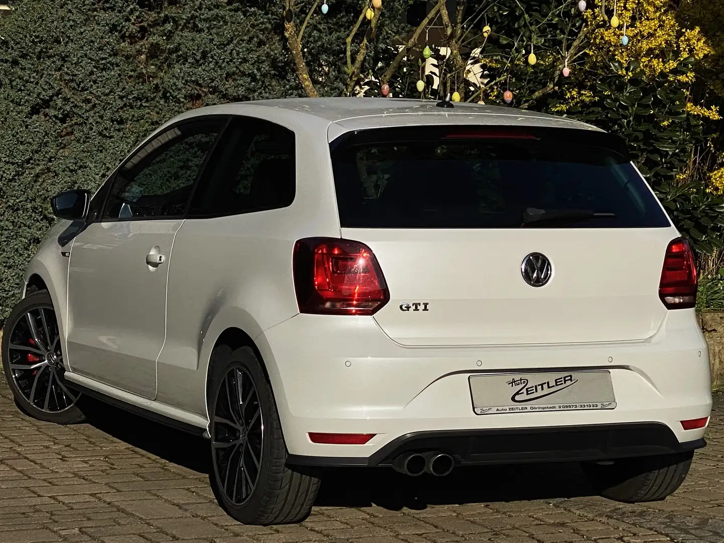 Volkswagen Polo GTI DSG+Sport-Select+LED+PDC+SH...Garantie 5,99% Blanc - 2