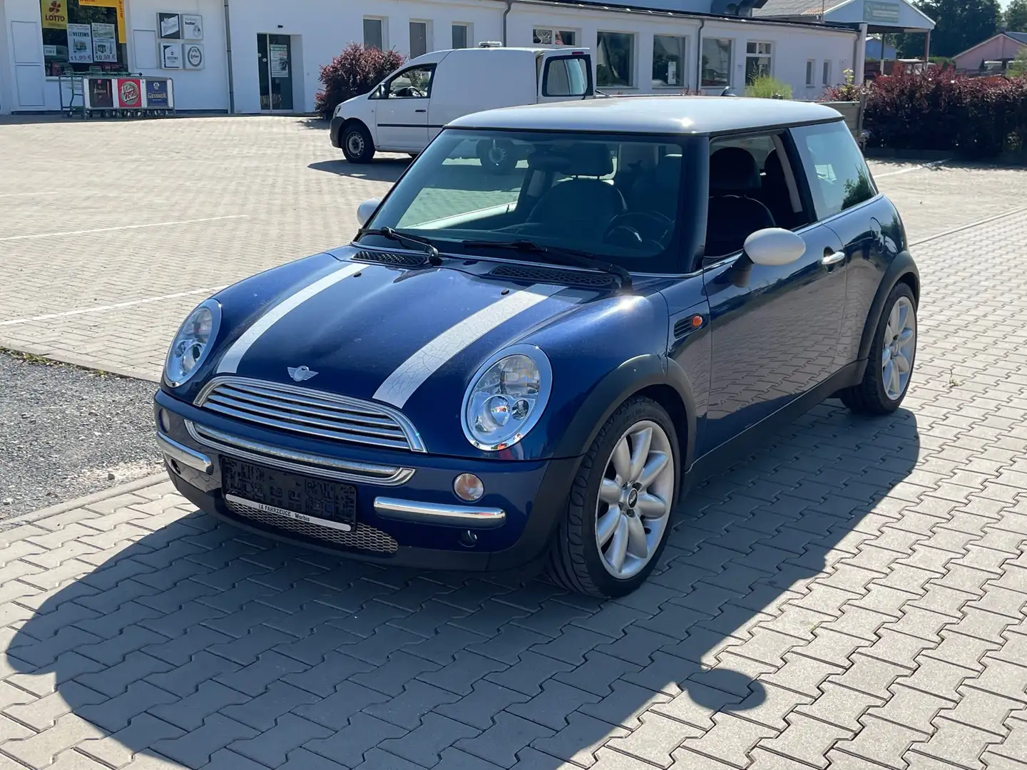 MINI Cooper 1.6 Vollleder Klima Tüv 1. Hand Blau - 1