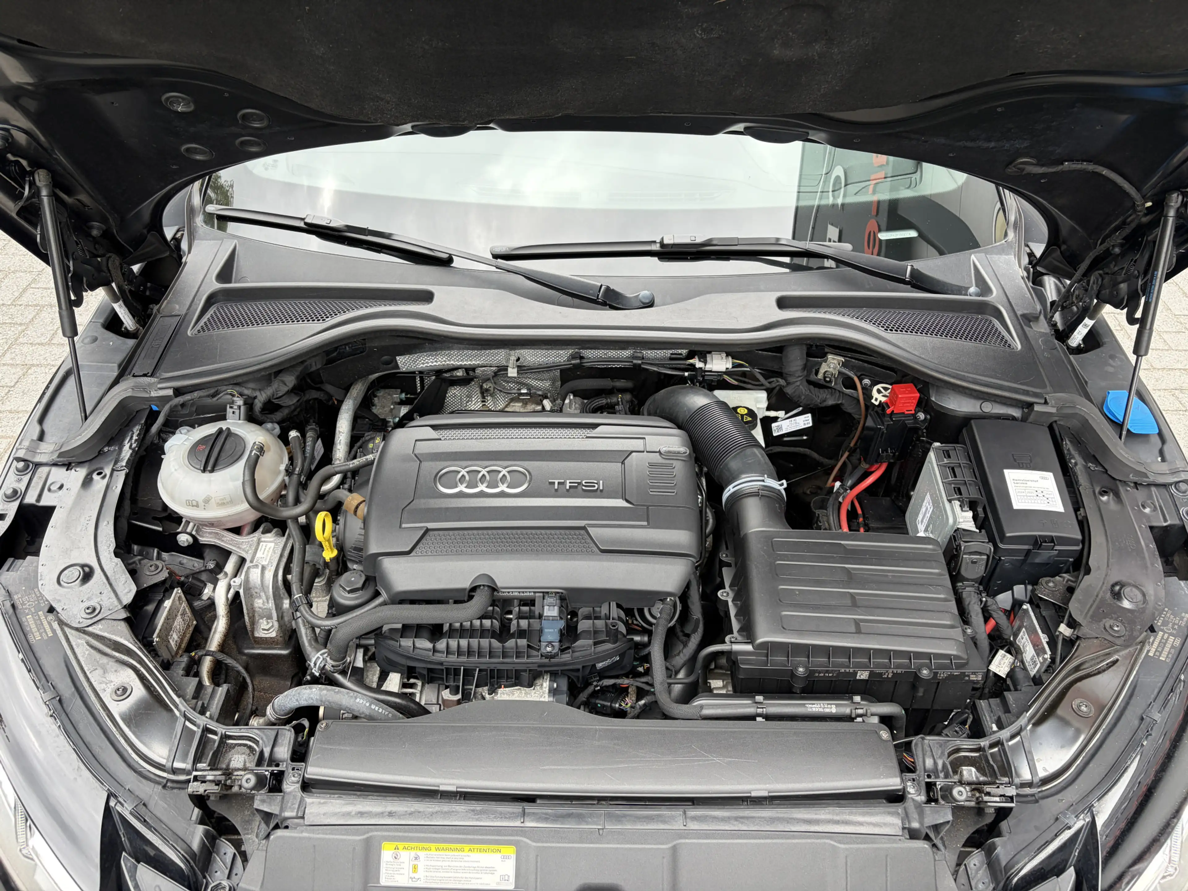 Audi TT 2.0 TFSI quattro Pro Line + — photo 33