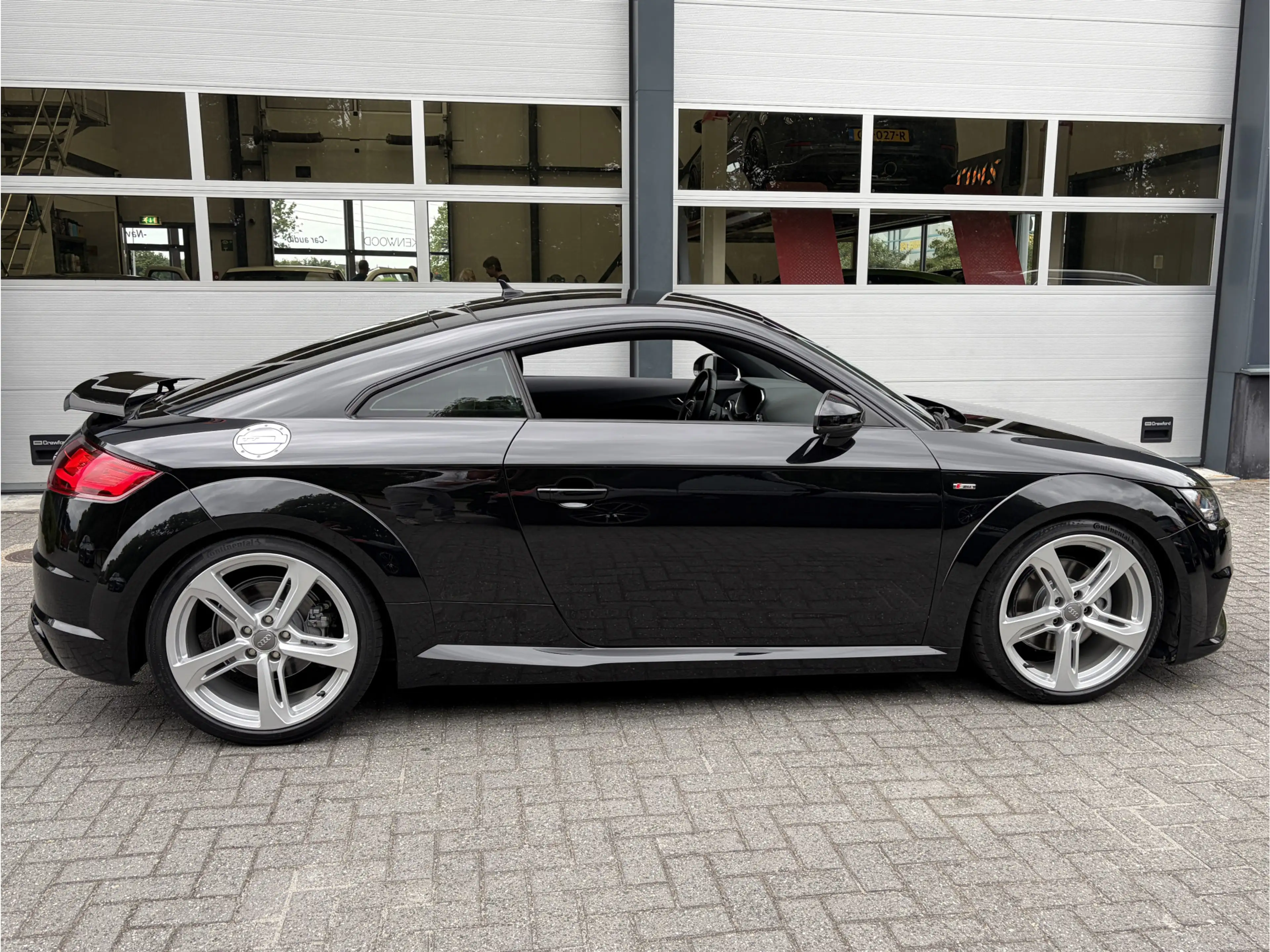Audi TT 2.0 TFSI quattro Pro Line + — photo 28