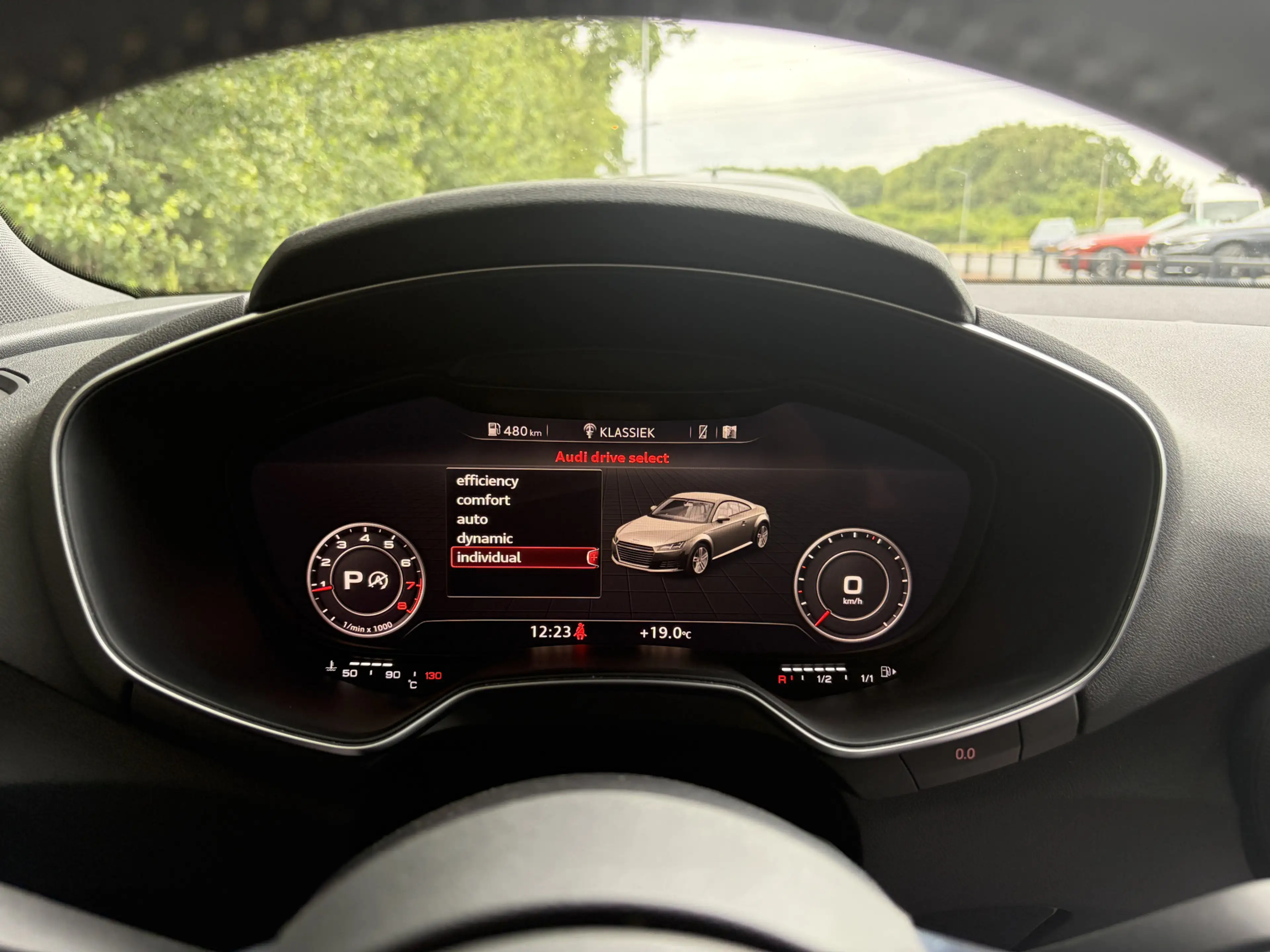 Audi TT 2.0 TFSI quattro Pro Line + — photo 16