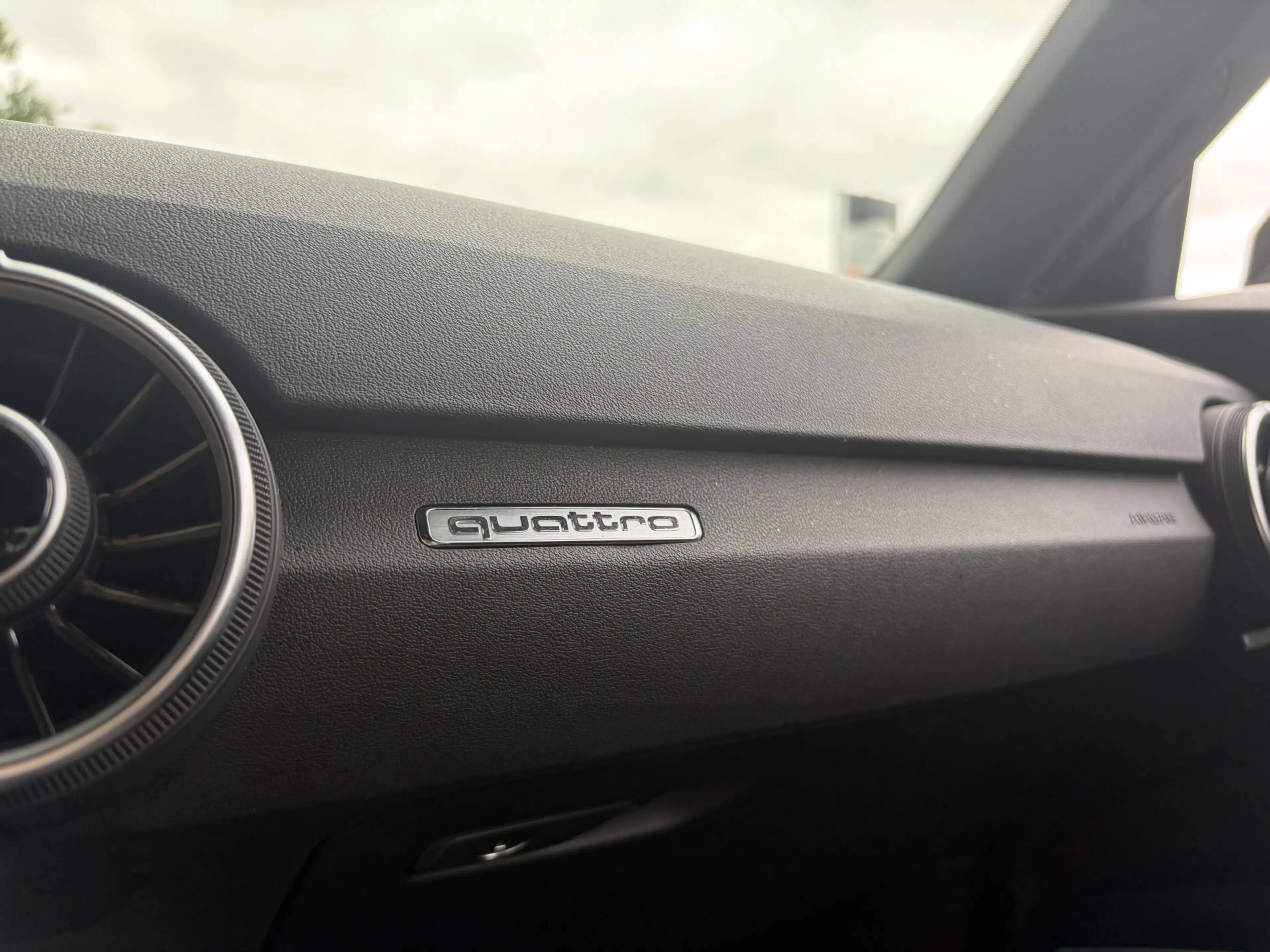 Audi TT 2.0 TFSI quattro Pro Line + — photo 46