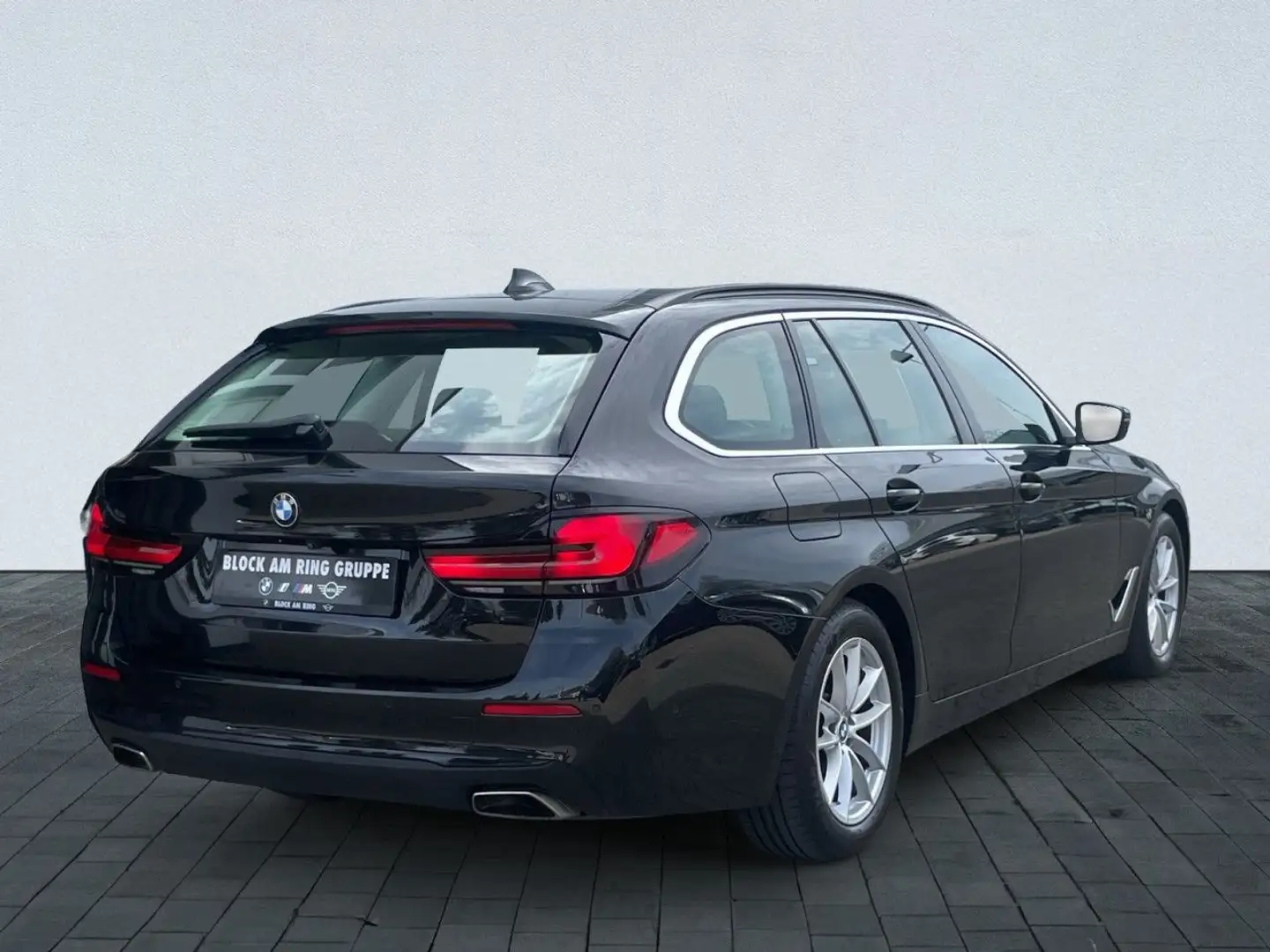 BMW 530 d xDr Tour Stdhz,Komfsitze,HUD,LCPro,AdapLED Schwarz - 2