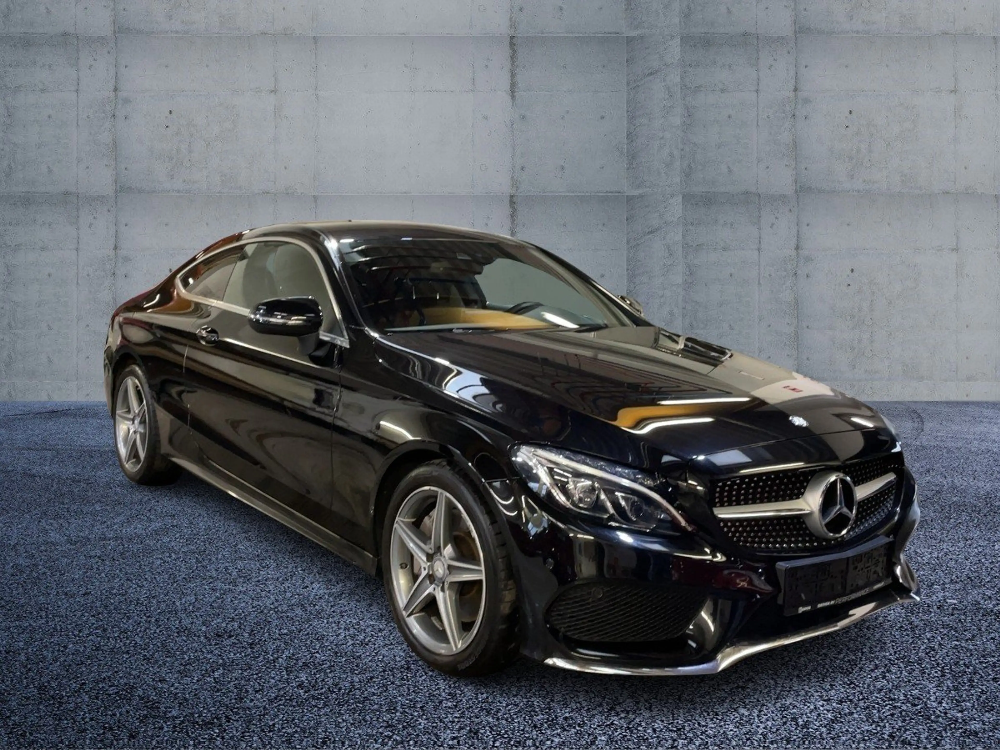 Mercedes-Benz C 250 d Coupé AMG Line SpurW PDC SHZ Ambi Sportp. — photo 6