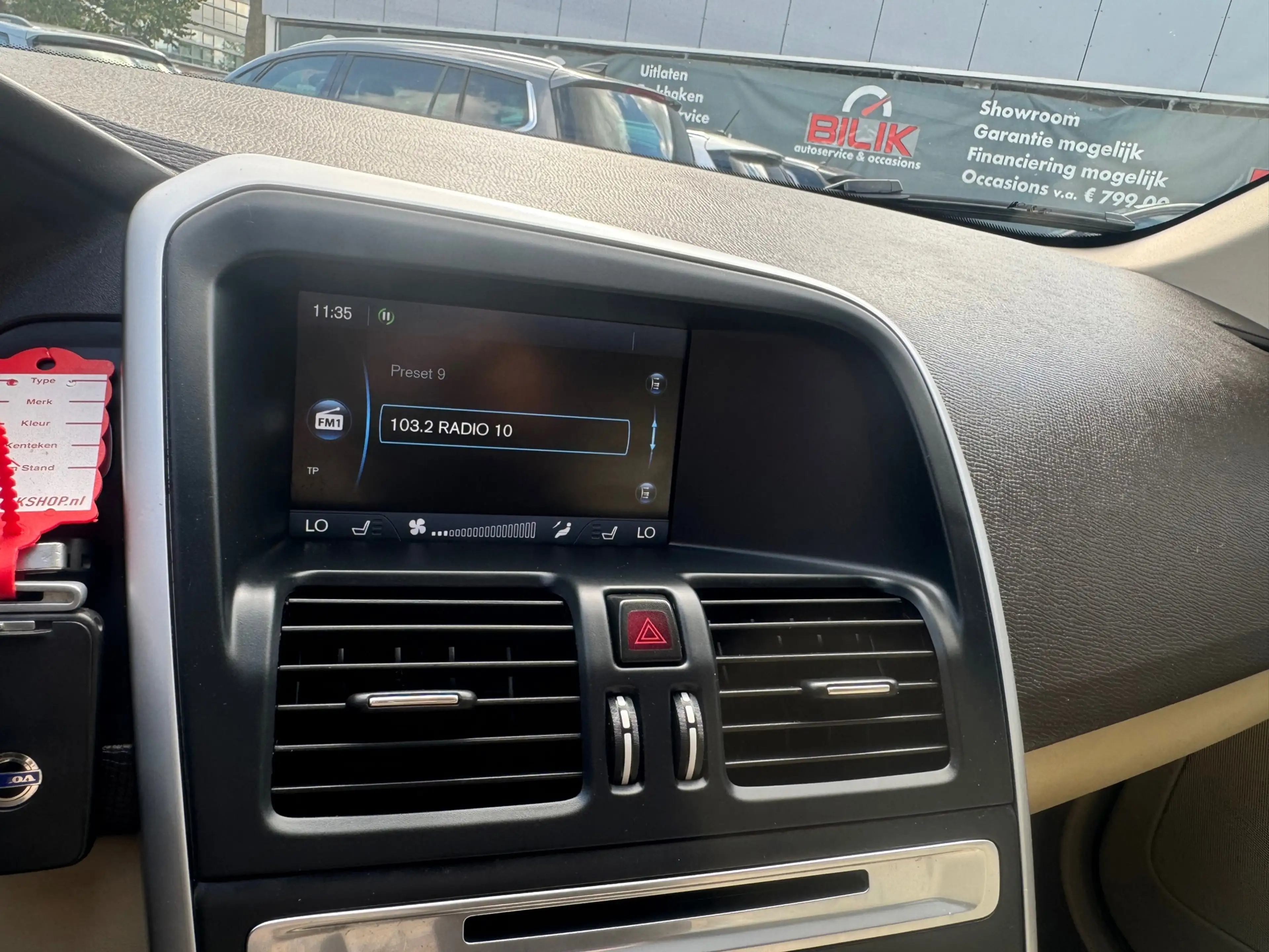 Volvo XC60 2.0T Kinetic | Clima | Cruise | Navi | Pano | Auto — photo 15