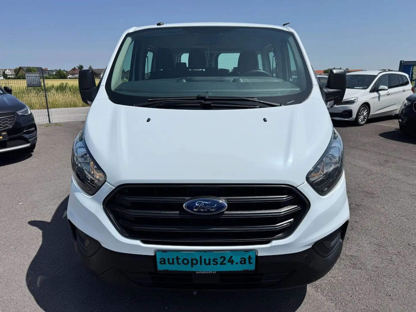 Ford Transit Custom Variobus 2,0 TDCI *9-SITZER* L1H1 320 Ambiente Weiß - 2