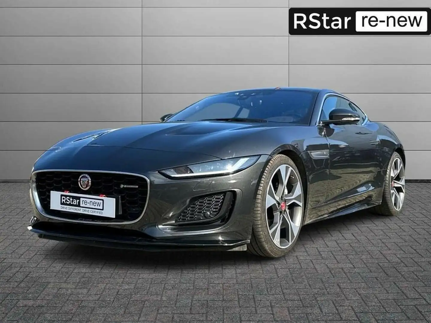 Jaguar F-Type Coupe 2.0 i4 R-Dynamic rwd 300cv auto Gris - 1