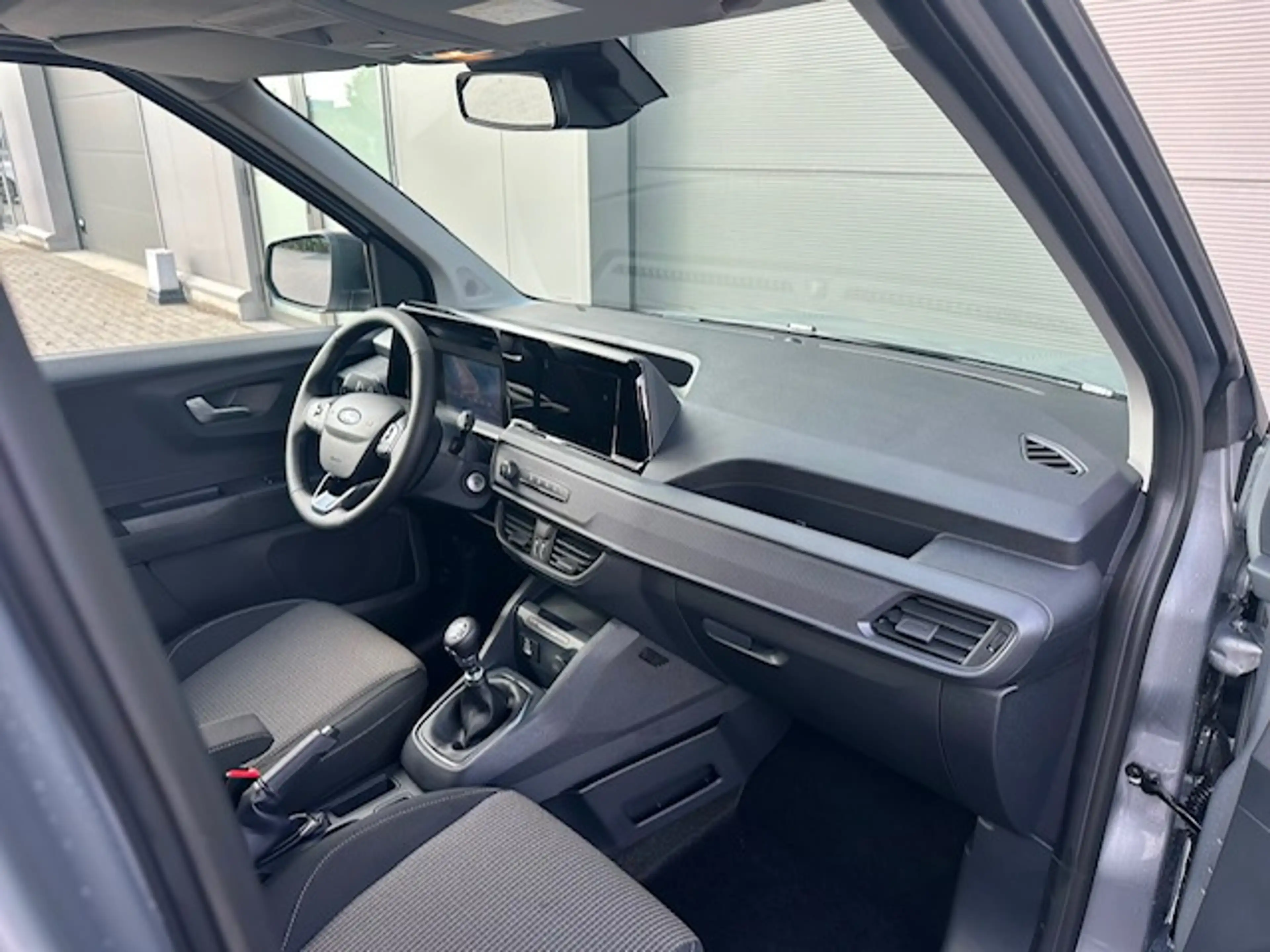 Ford Tourneo Courier cruise controle/parkeersensoren/airco/apple carplay — photo 8